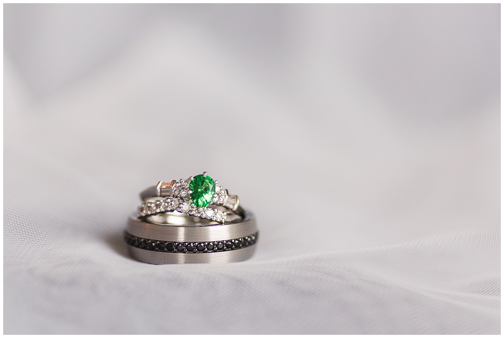 Lynchburg and Charlottesville Wedding Photographer || Fall Wedding at The Trivium Estate in Forest, Virginia || www.ashleyeiban.com