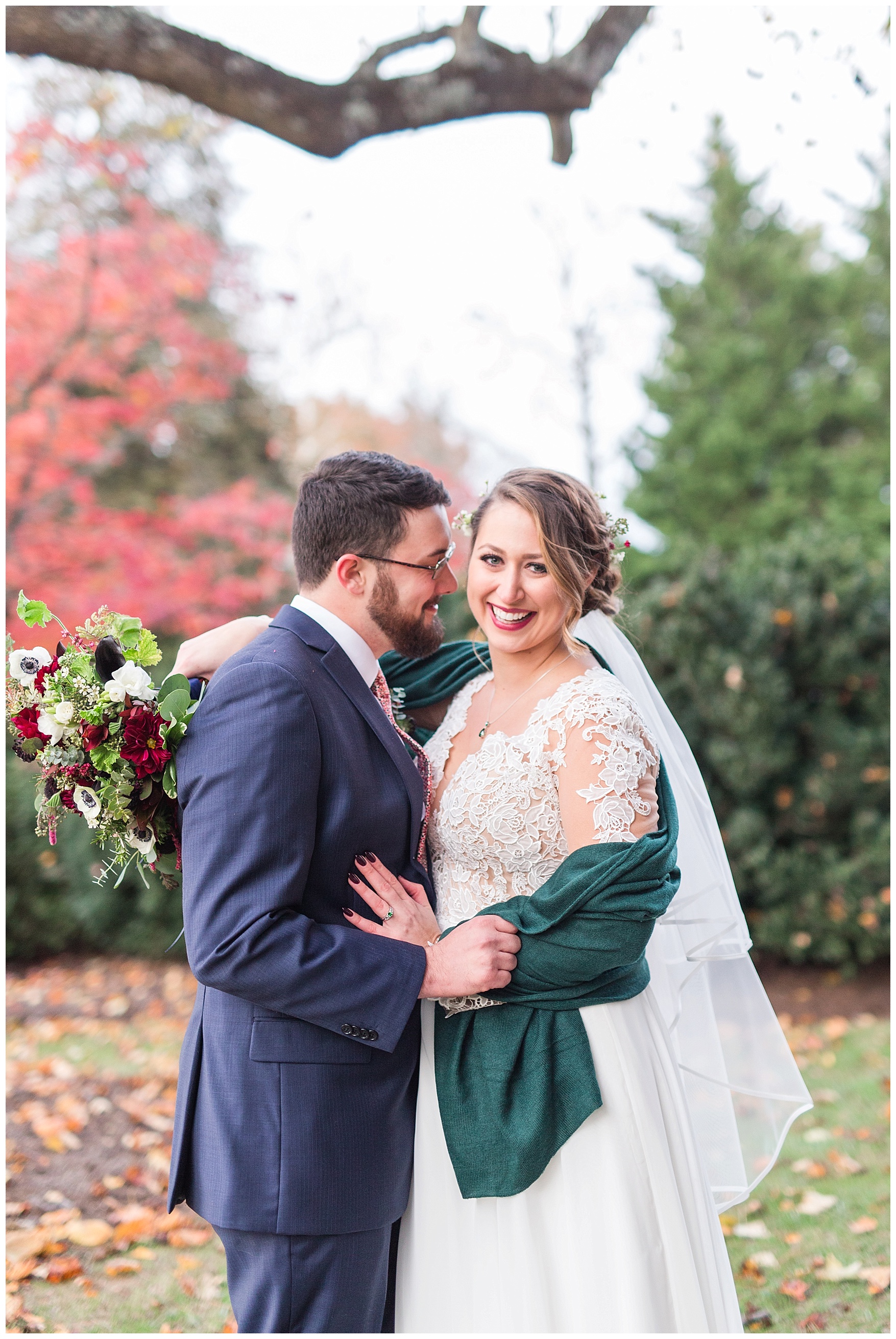 Lynchburg and Charlottesville Wedding Photographer || Fall Wedding at The Trivium Estate in Forest, Virginia || www.ashleyeiban.com