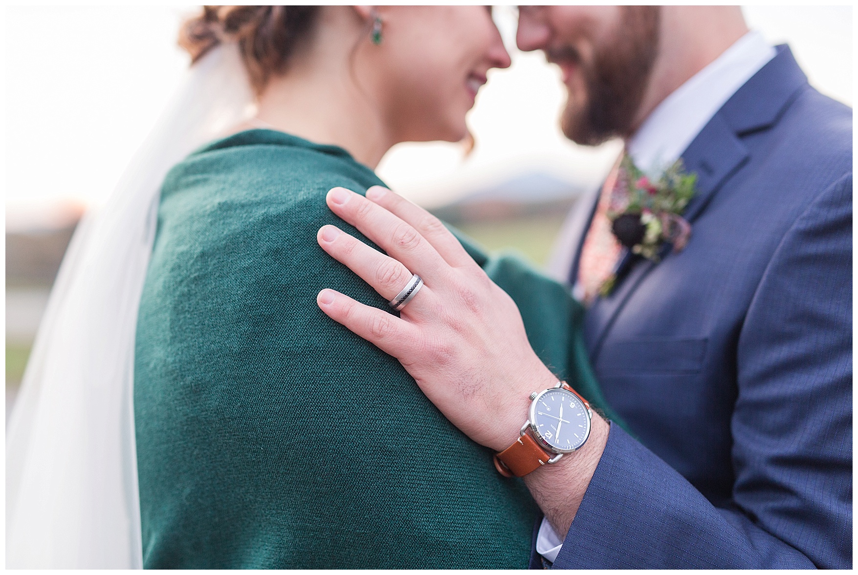 Lynchburg and Charlottesville Wedding Photographer || Fall Wedding at The Trivium Estate in Forest, Virginia || www.ashleyeiban.com