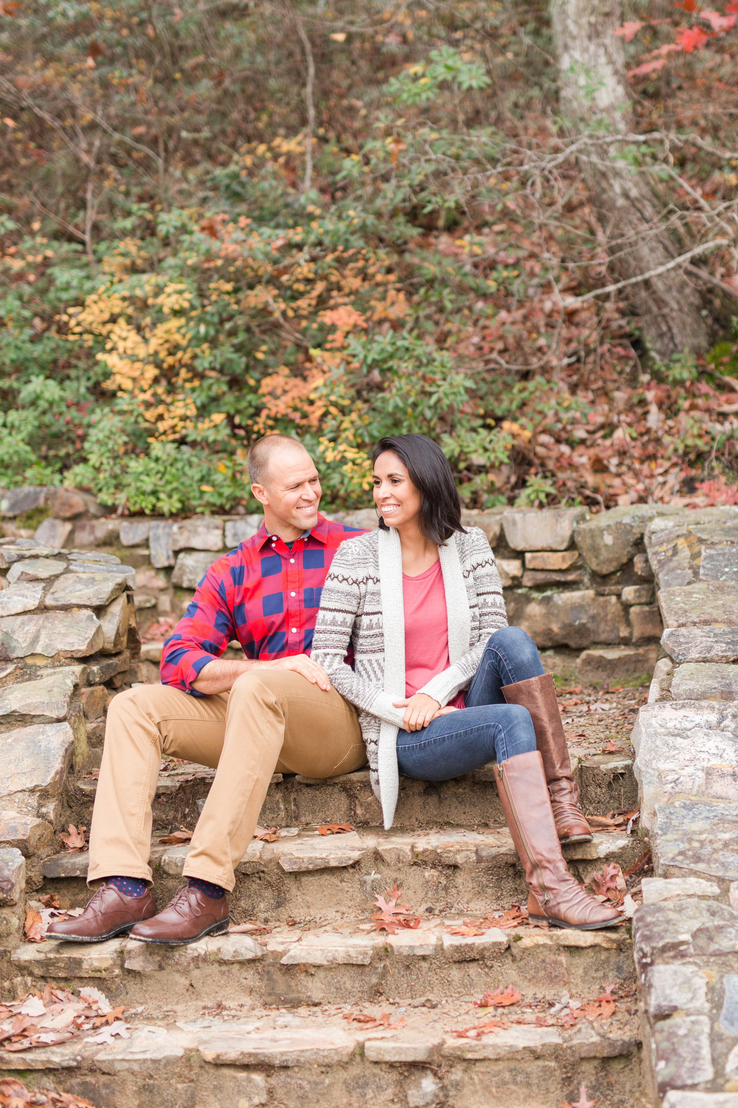 Fall engagement session at lake sherando in central virginia || Lynchburg Wedding and Engagement Photographer || www.ashleyeiban.com