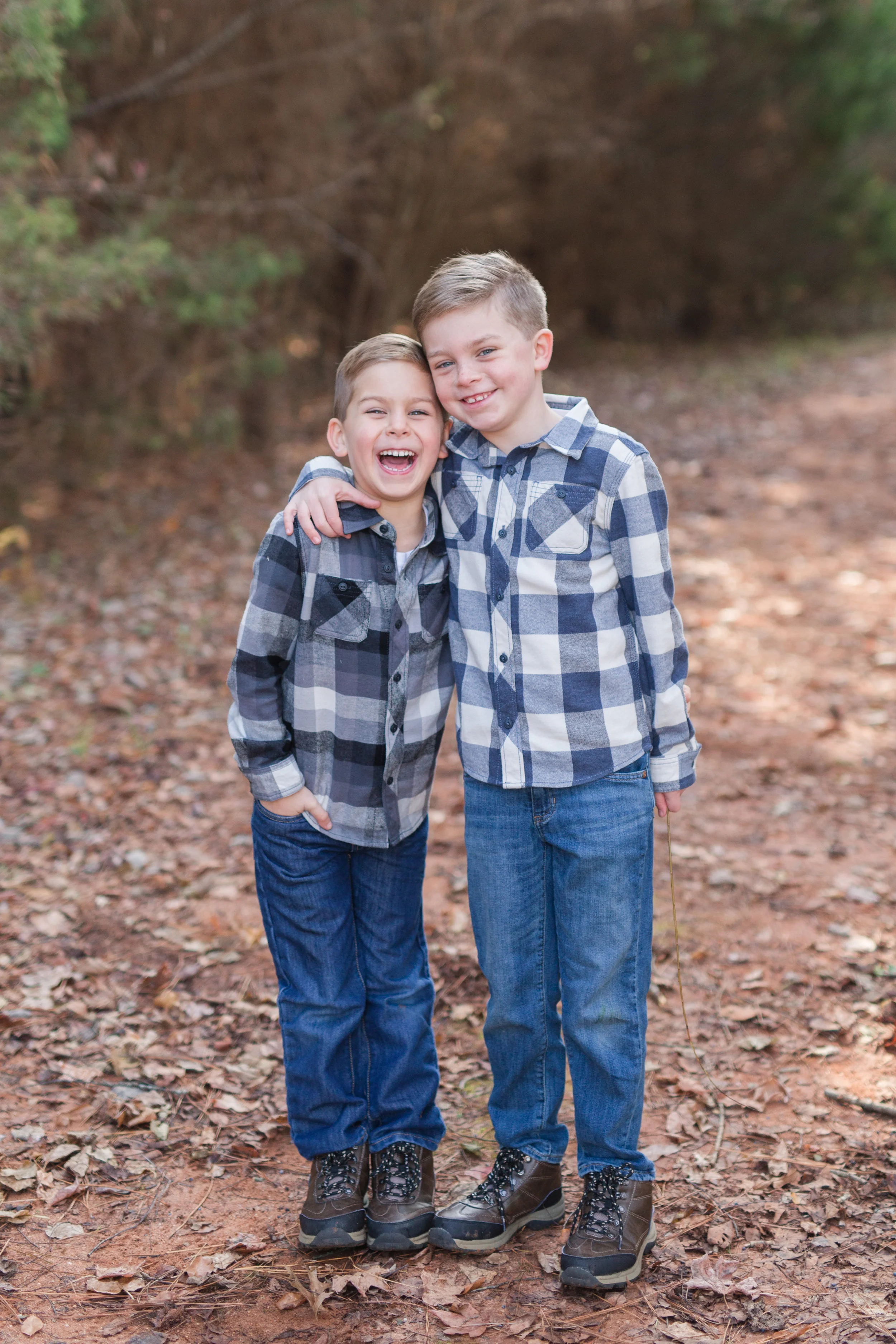 Lynchburg, Virginia family photographer || Lynchburg Wedding and Portrait Photographer || Charlottesville Wedding Photographer