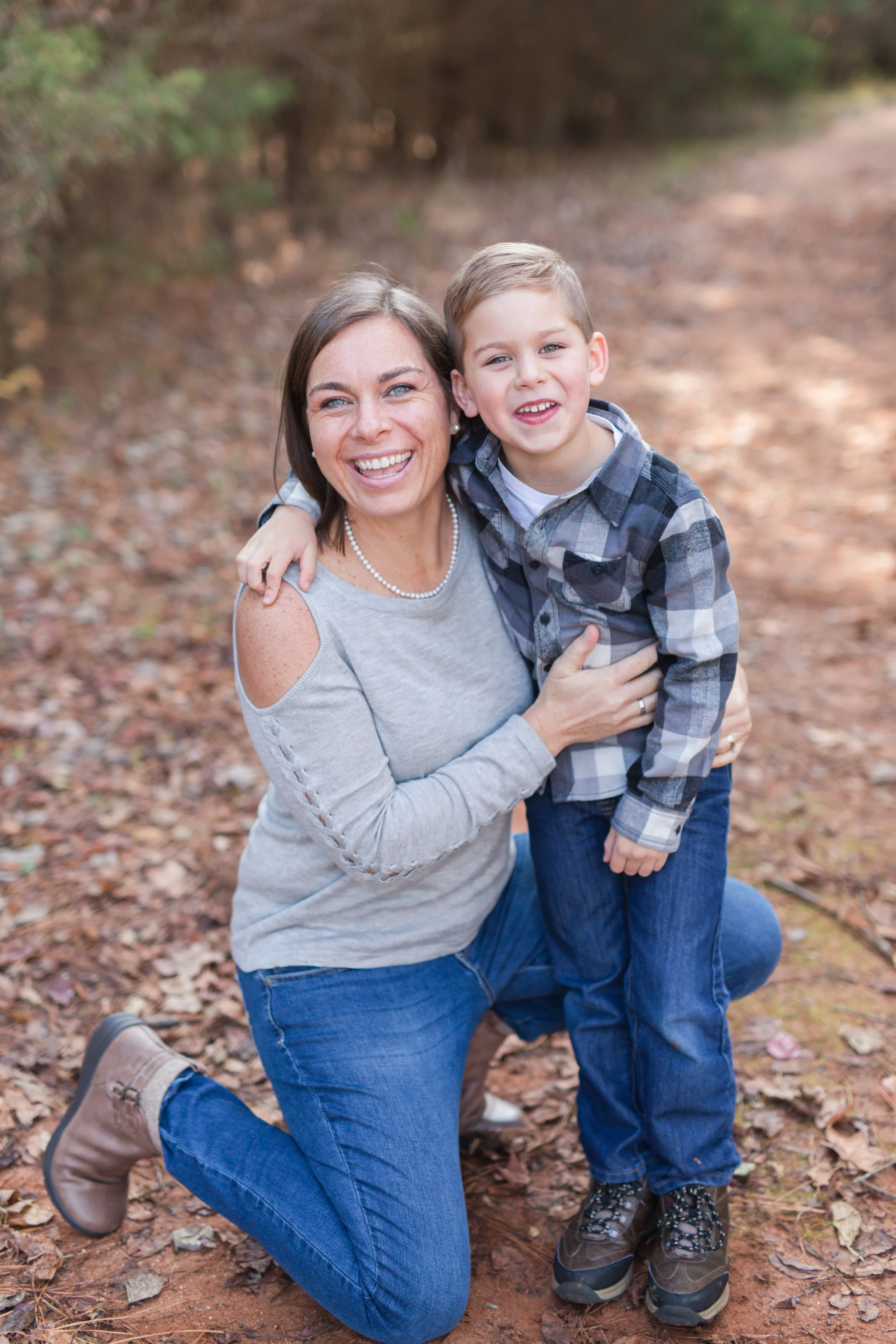 Lynchburg, Virginia family photographer || Lynchburg Wedding and Portrait Photographer || Charlottesville Wedding Photographer
