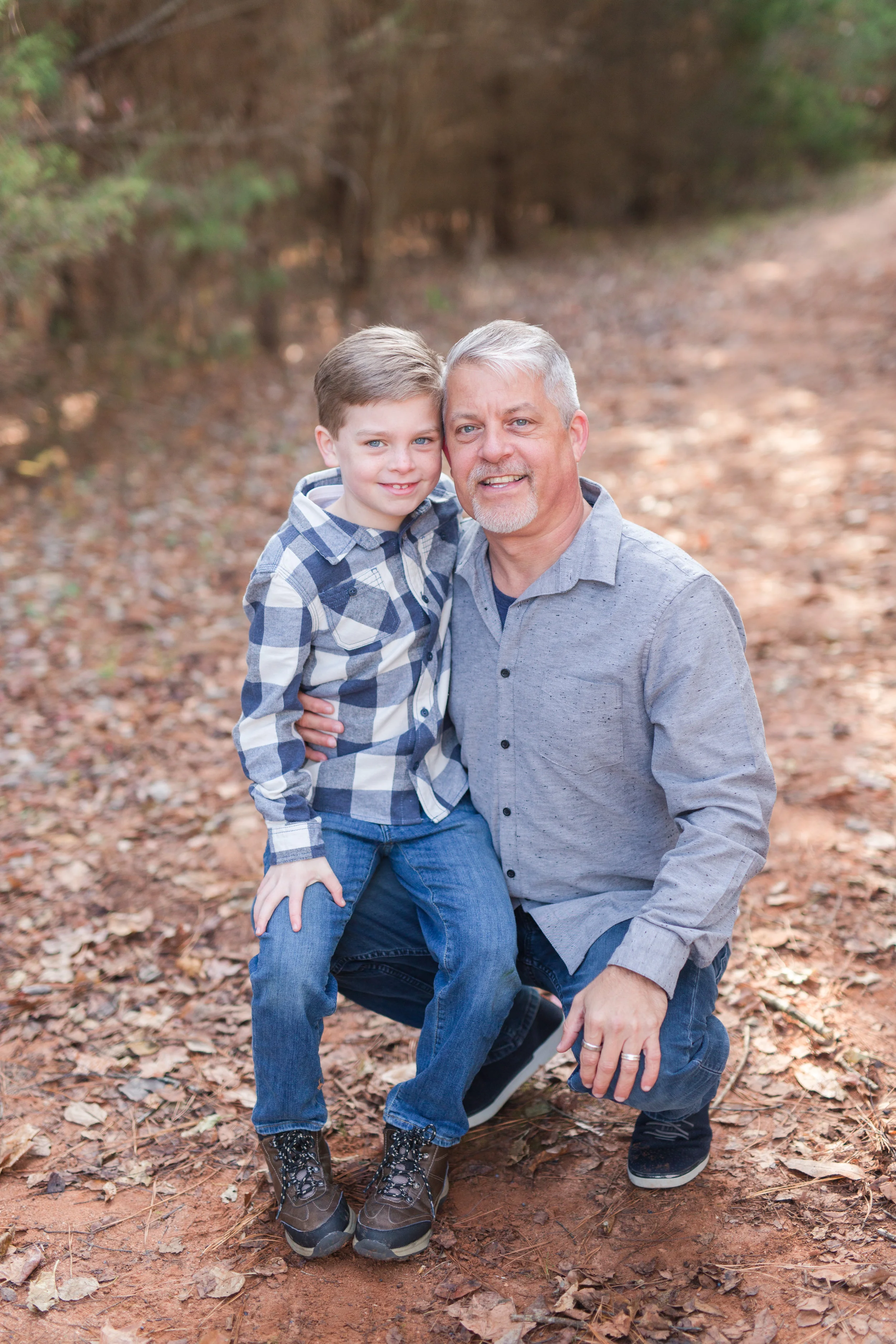 Lynchburg, Virginia family photographer || Lynchburg Wedding and Portrait Photographer || Charlottesville Wedding Photographer
