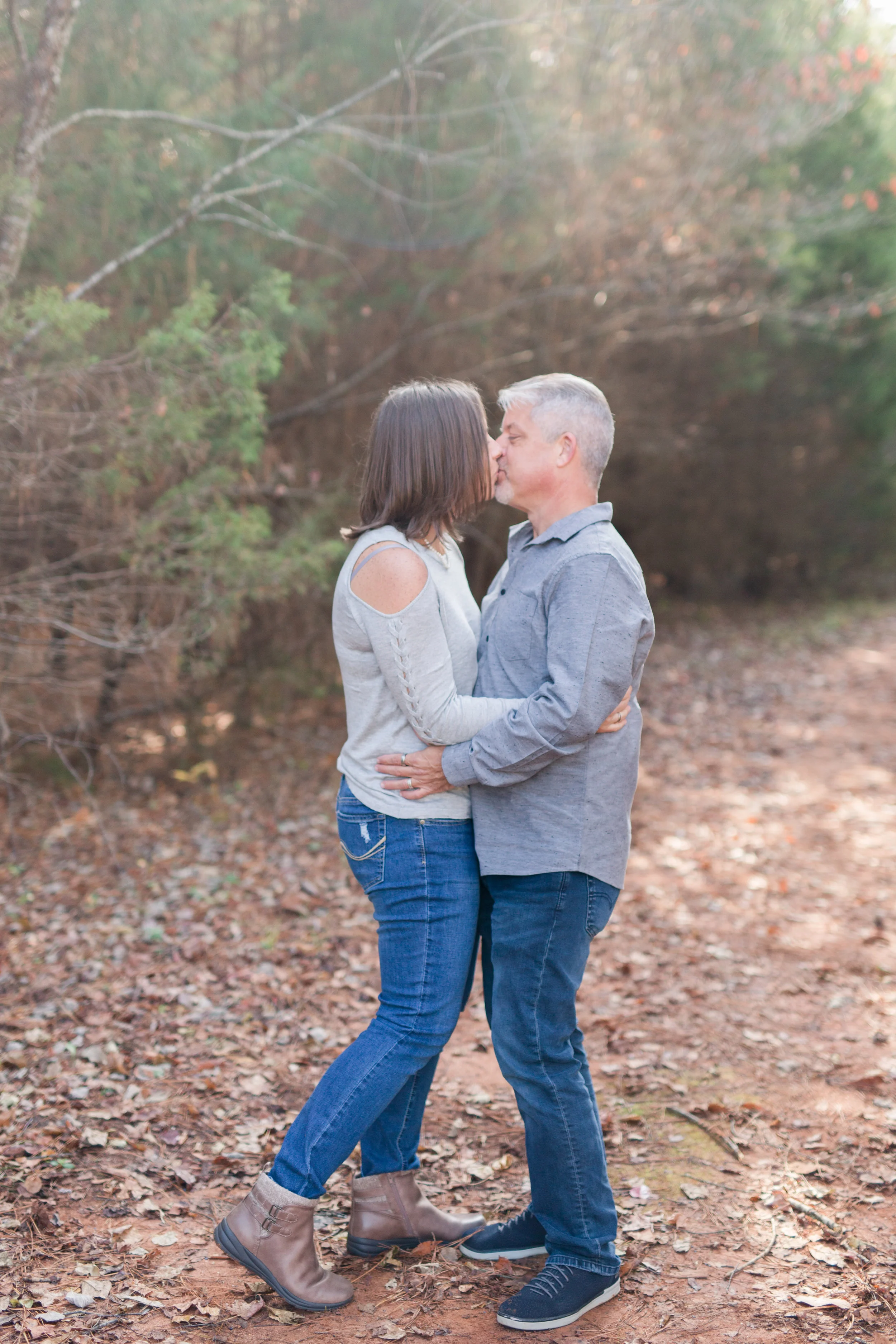 Lynchburg, Virginia family photographer || Lynchburg Wedding and Portrait Photographer || Charlottesville Wedding Photographer