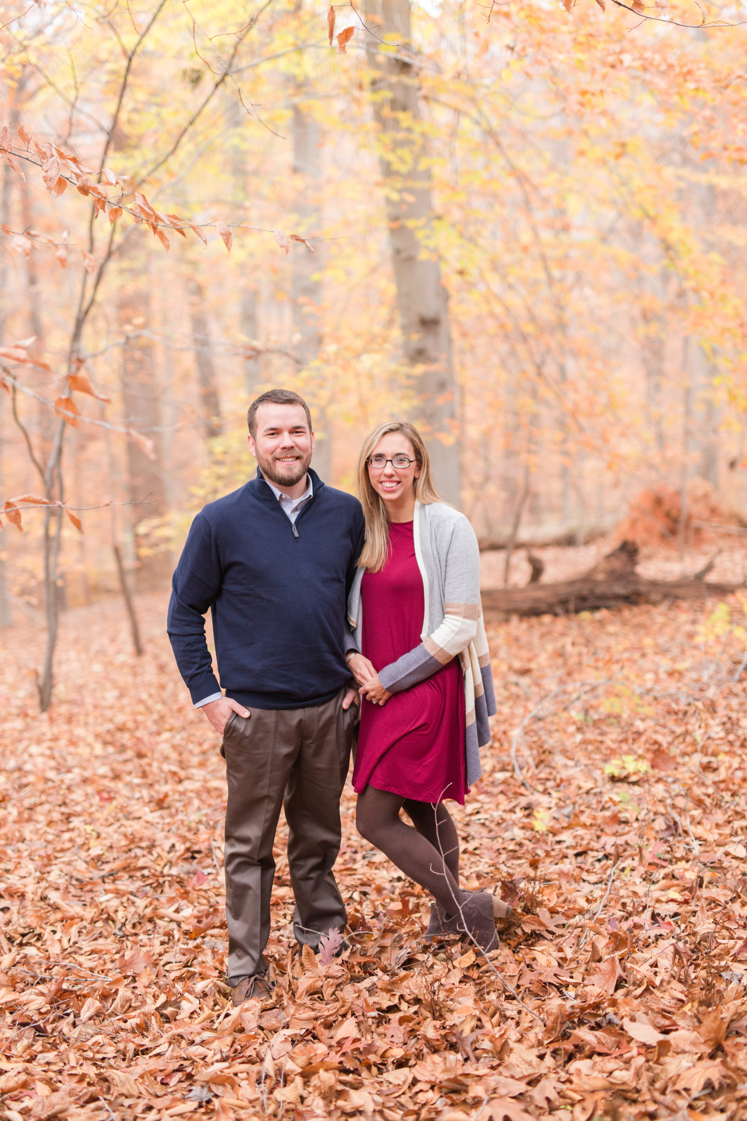 Lynchburg Virginia Engagement Session || Fall Engagement Photos in Virginia || Lynchburg Wedding and Portrait Photographer || www.ashleyeiban.com