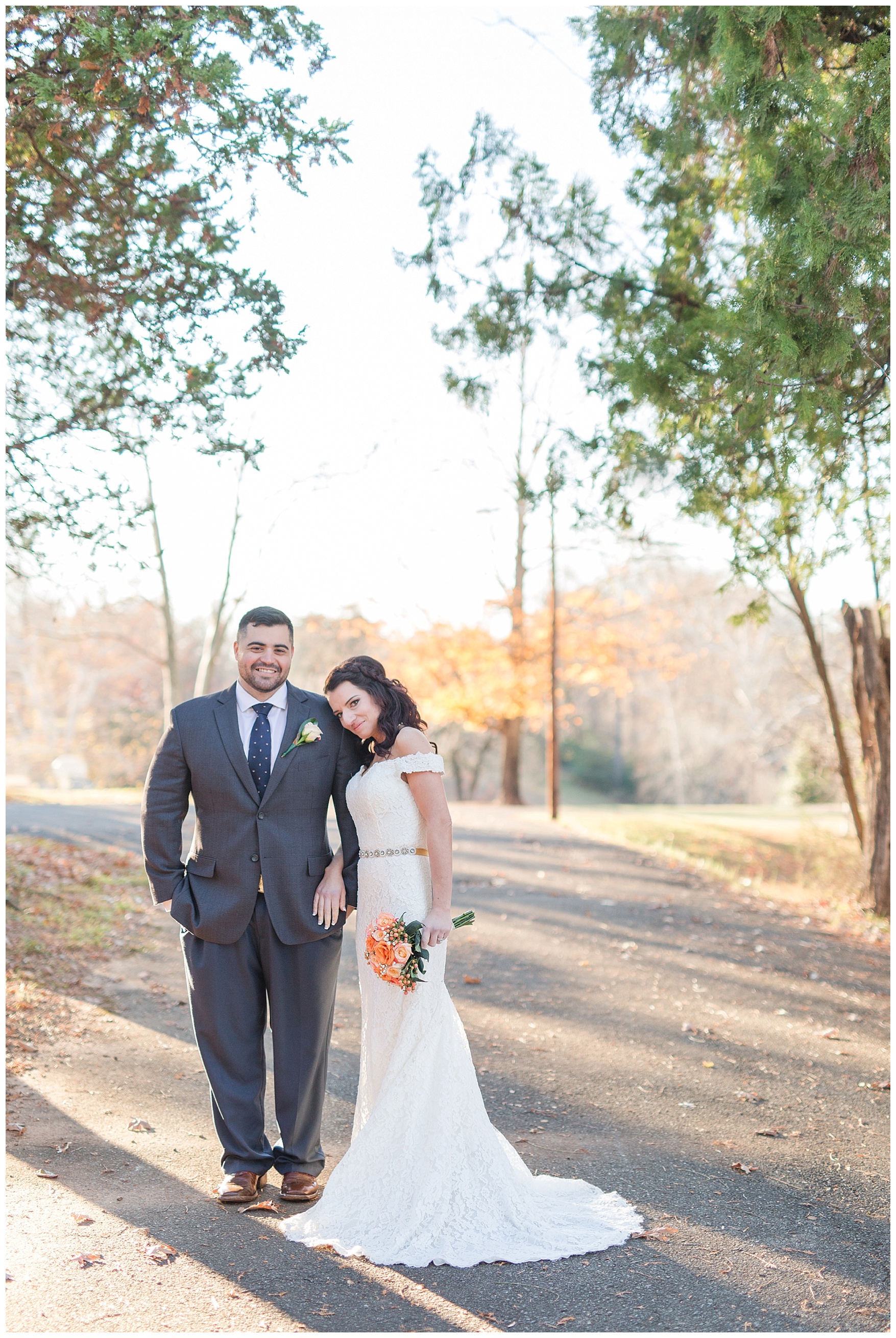 Fall elopement in Lynchburg, Virginia || Central Virginia Wedding Photographer || www.ashleyeiban.com