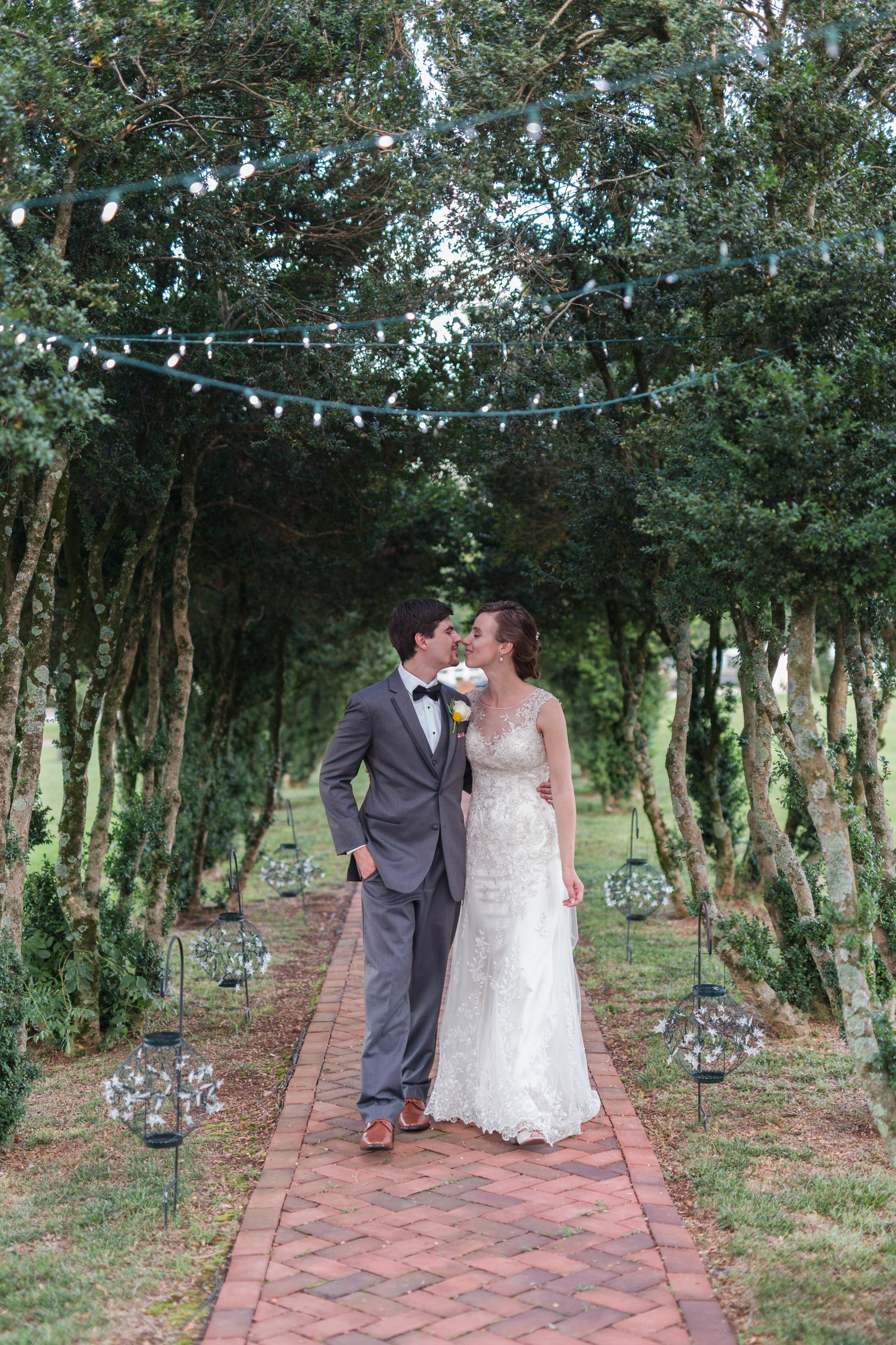 Lynchburg Virginia Wedding Photographer || Central Virginia Wedding Photos || Ashley Eiban Photography || www.ashleyeiban.com || Trivium Estate Wedding