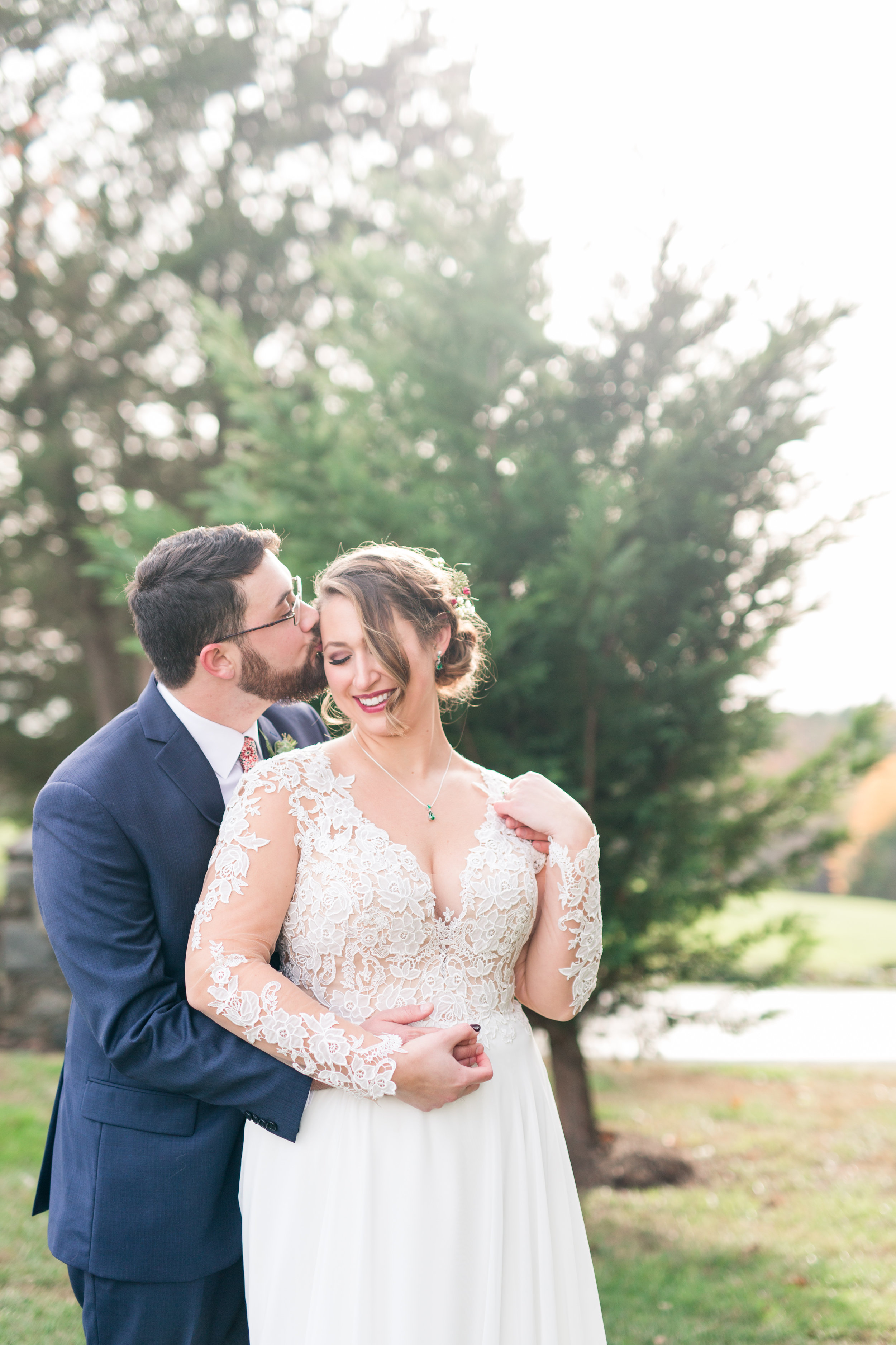 Lynchburg Virginia Wedding Photographer || Central Virginia Wedding Photos || The Trivium Estate Wedding || Ashley Eiban Photography || www.ashleyeiban.com