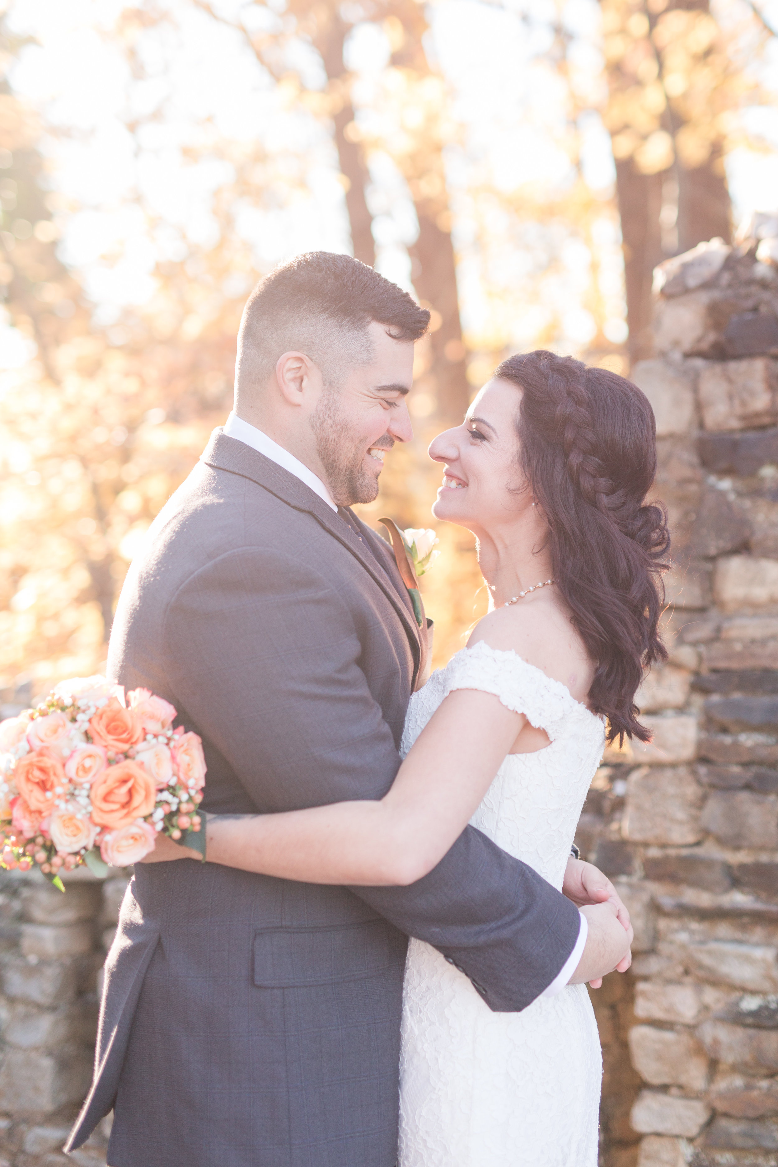 Lynchburg Virginia Wedding Photographer || Central Virginia Wedding Photos || The Trivium Estate Wedding || Ashley Eiban Photography || www.ashleyeiban.com