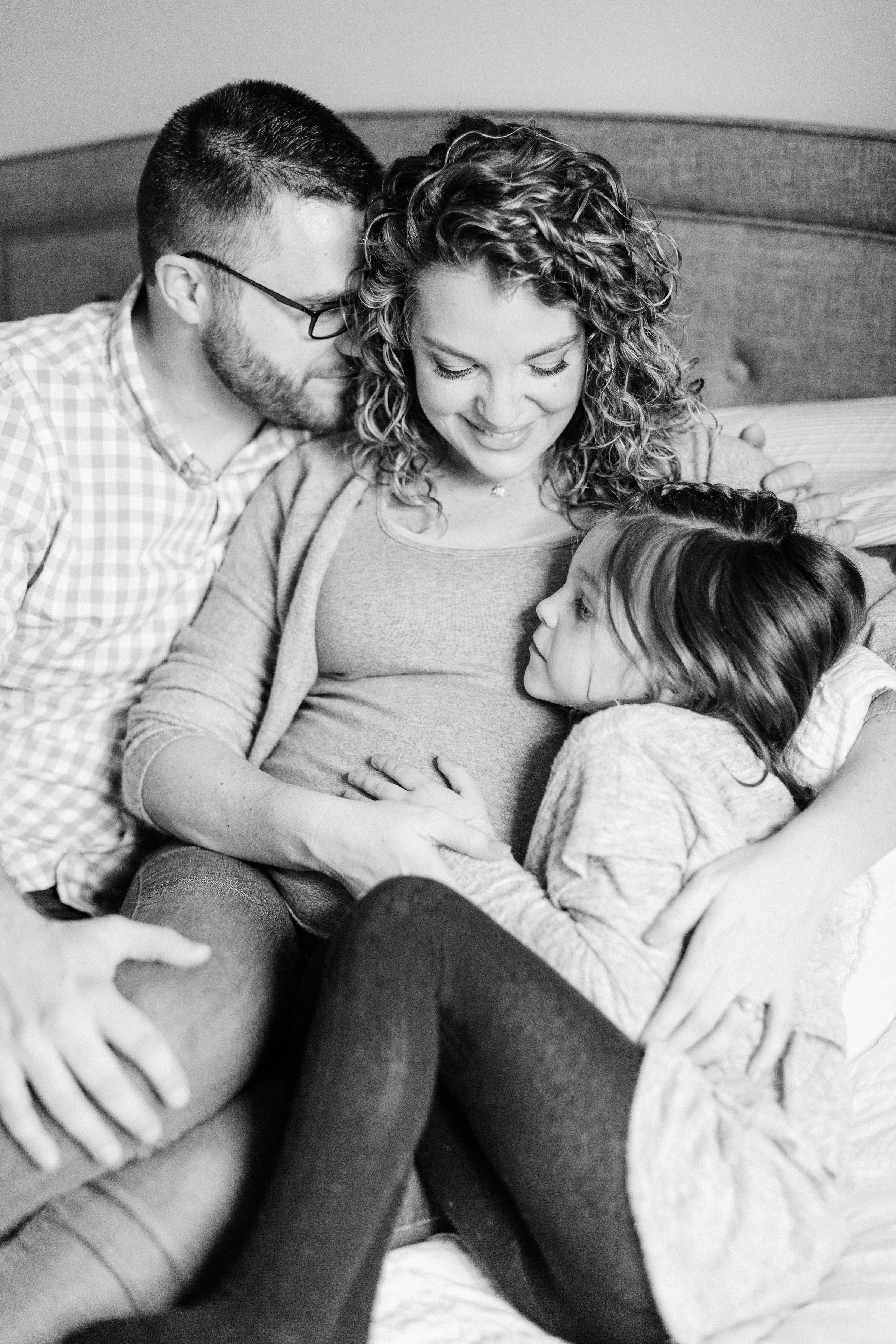 In Home Maternity and Family Photo Session || Lynchburg Virginia Photographer