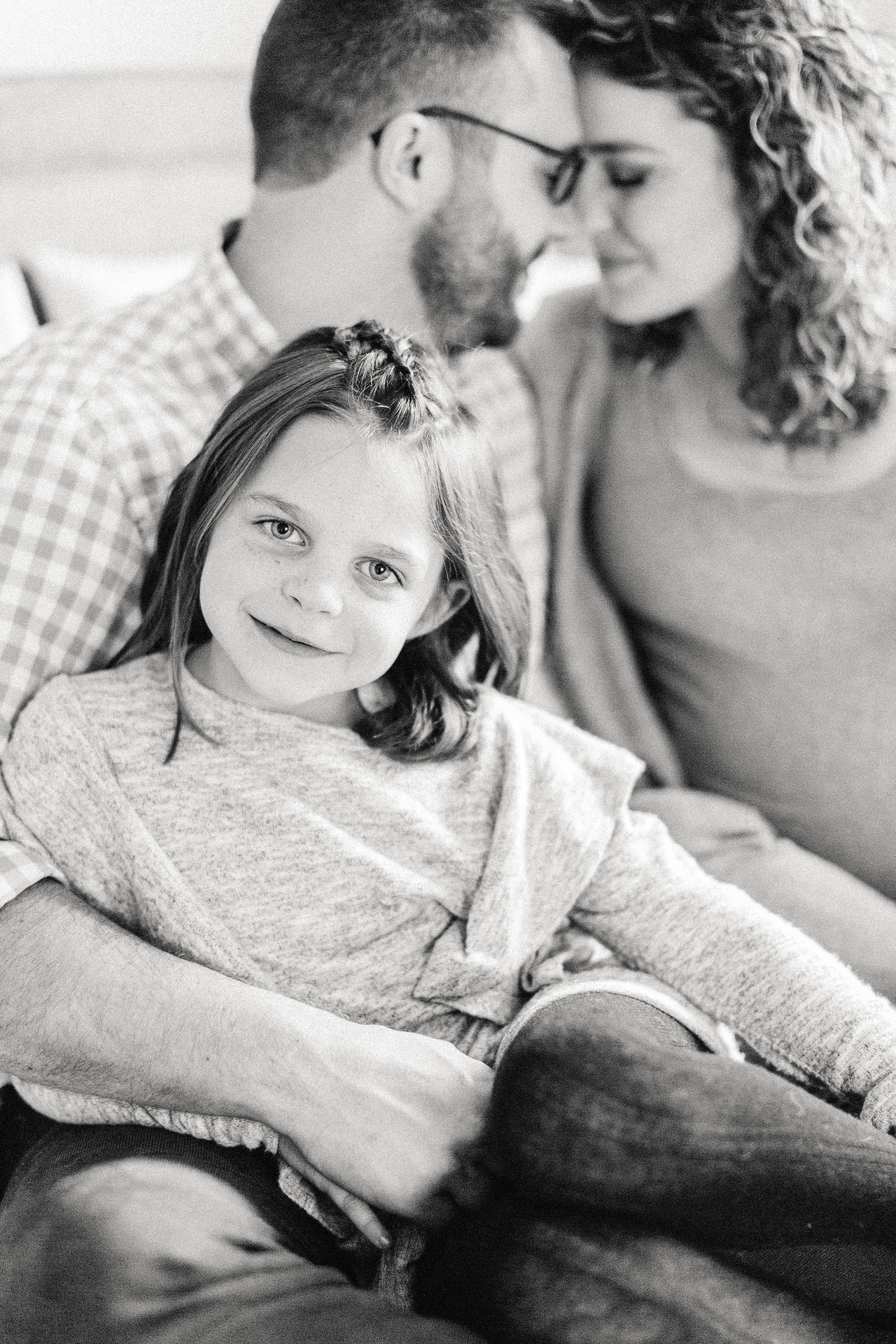 In Home Maternity and Family Photo Session || Lynchburg Virginia Photographer
