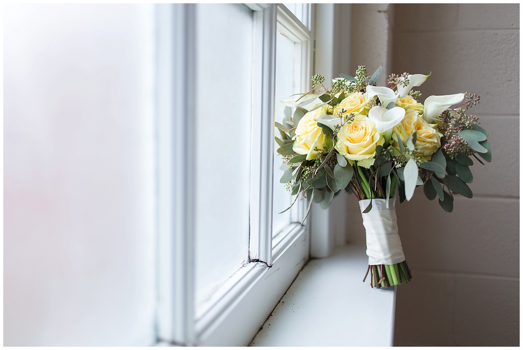 Old Pate Chapel and The Bottling Company Wedding in Lynchburg, Virginia || Lynchburg, Virginia Wedding Photographer || Ashley Eiban Photography || www.ashleyeiban.com