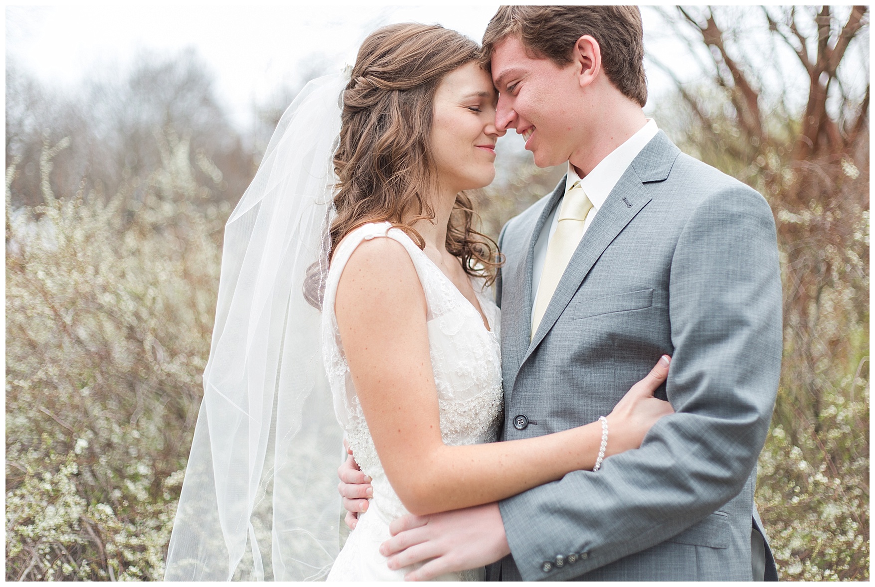 Old Pate Chapel and The Bottling Company Wedding in Lynchburg, Virginia || Lynchburg, Virginia Wedding Photographer || Ashley Eiban Photography || www.ashleyeiban.com