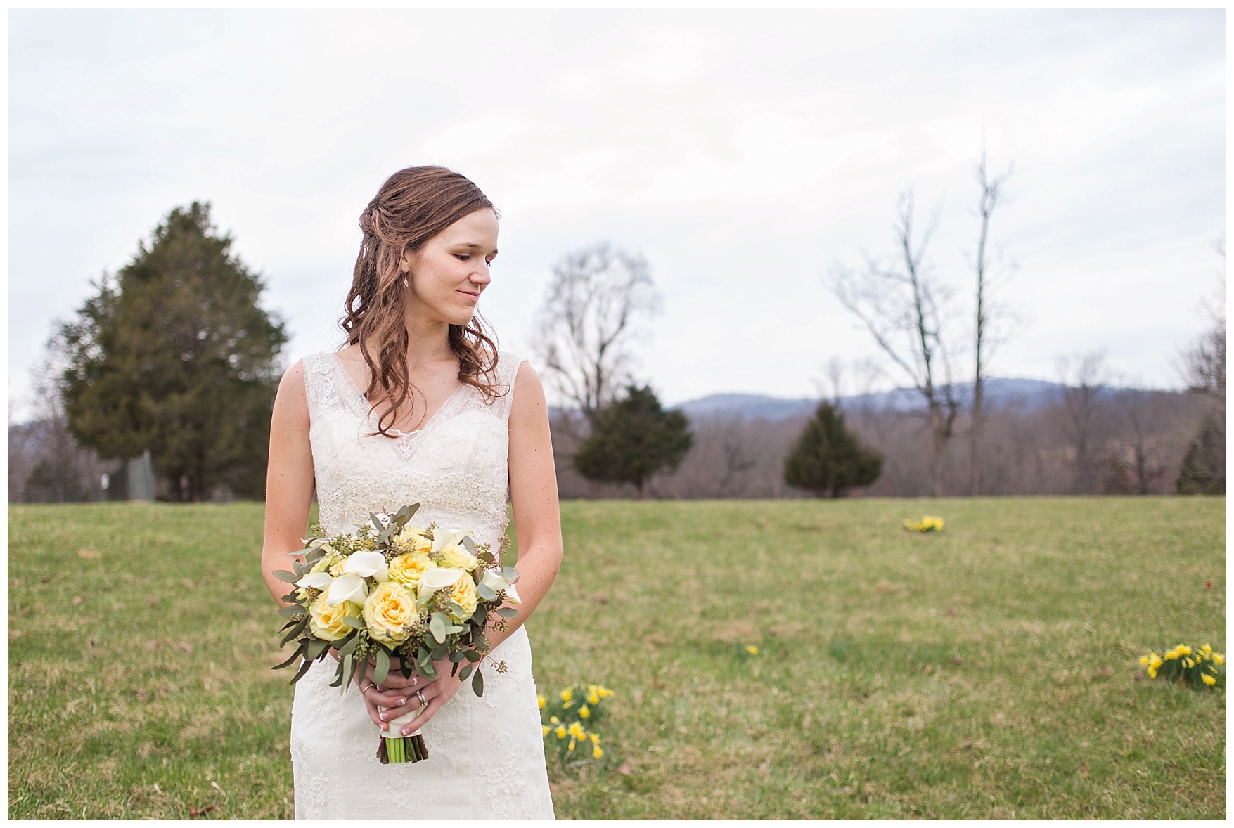 Old Pate Chapel and The Bottling Company Wedding in Lynchburg, Virginia || Lynchburg, Virginia Wedding Photographer || Ashley Eiban Photography || www.ashleyeiban.com