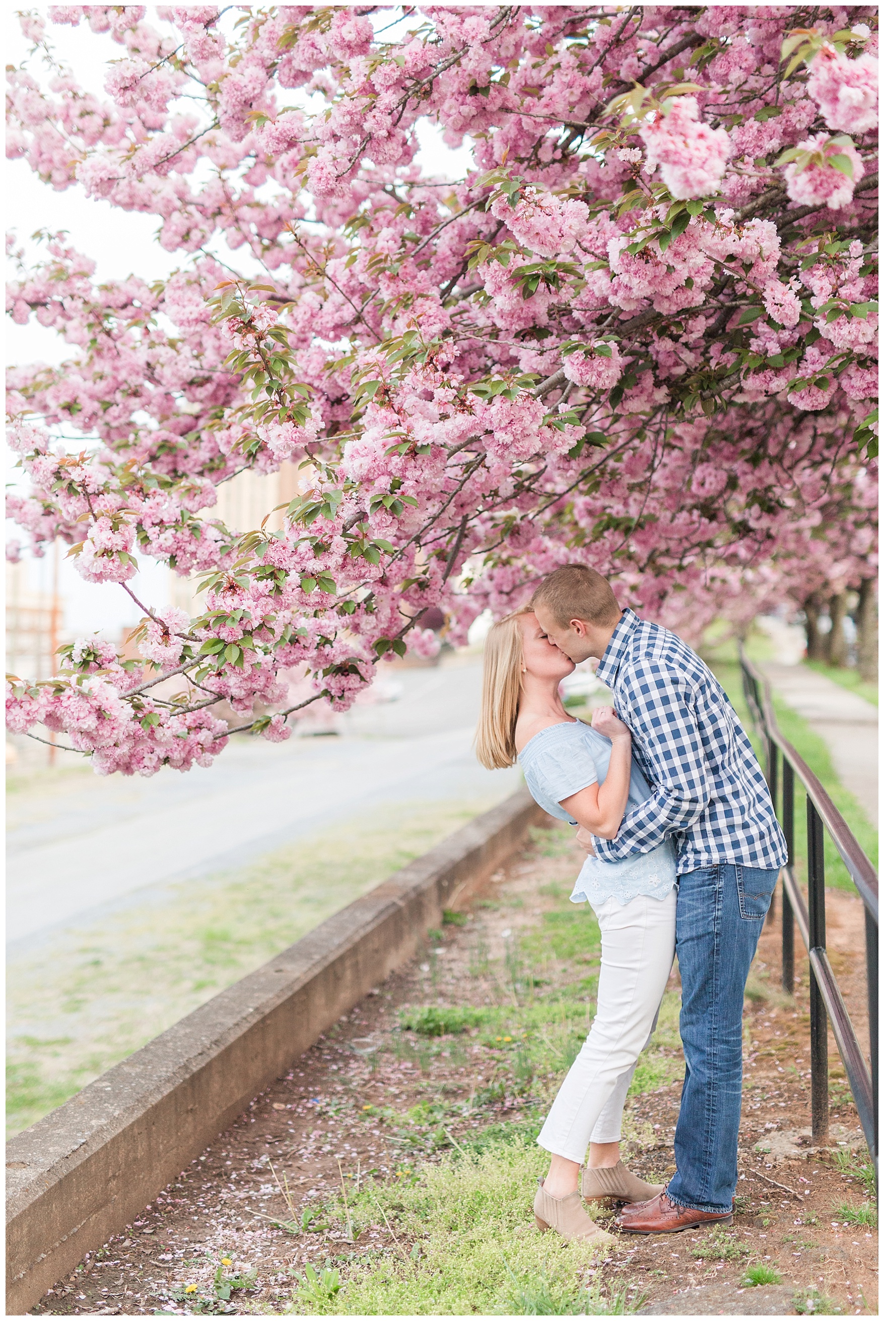 Downtown Lynchburg Engagement Session || Spring Bloom Engagement || Ashley Eiban Photography 