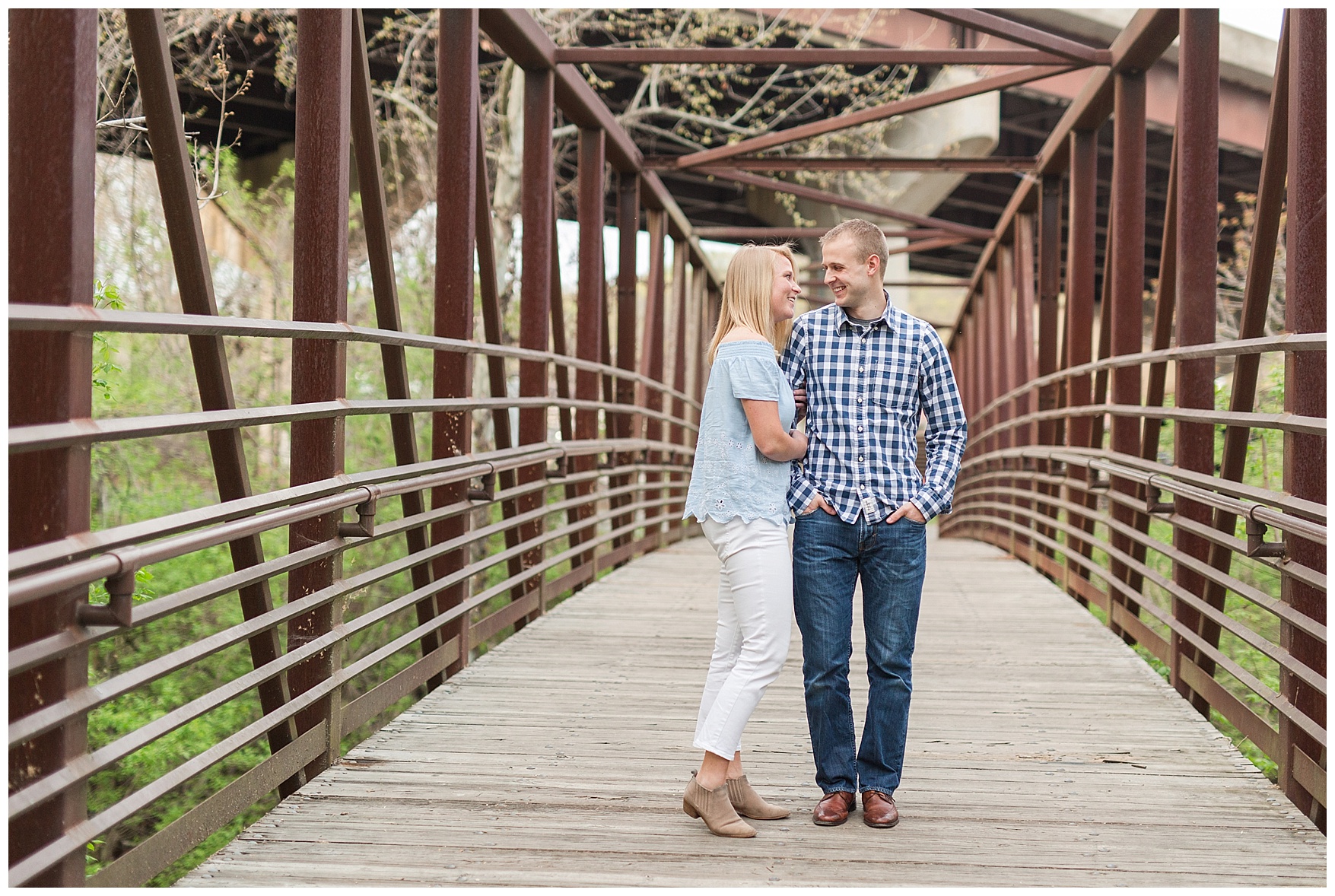 Downtown Lynchburg Engagement Session || Spring Bloom Engagement || Ashley Eiban Photography 