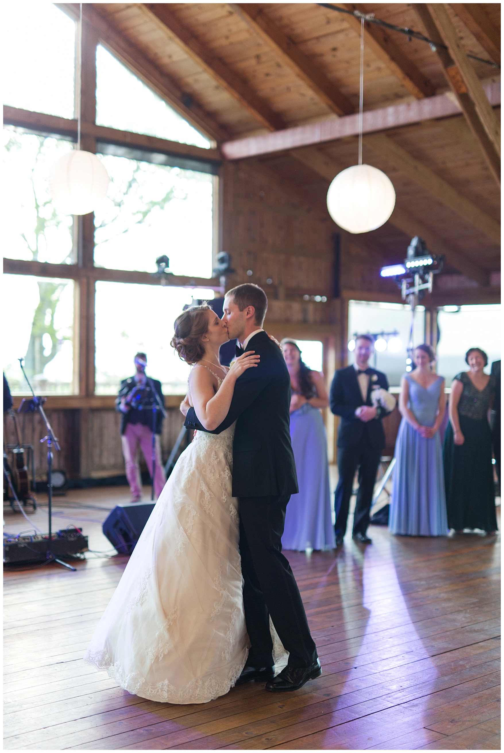 Roanoke, Virginia church wedding || Christ Lutheran Church in Roanoke || Wedding at The Braeloch on Glenburn Farms