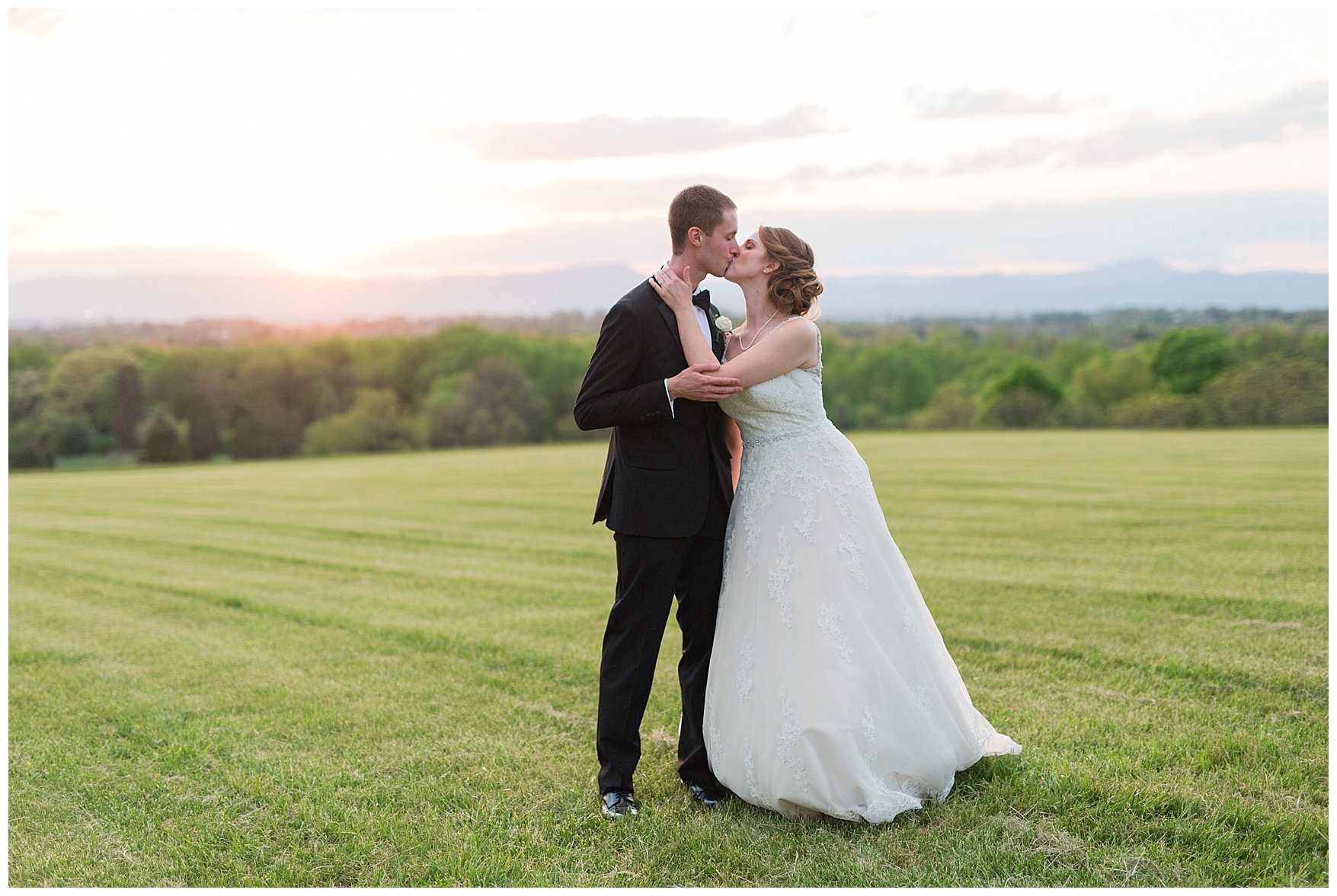 Roanoke, Virginia church wedding || Christ Lutheran Church in Roanoke || Wedding at The Braeloch on Glenburn Farms