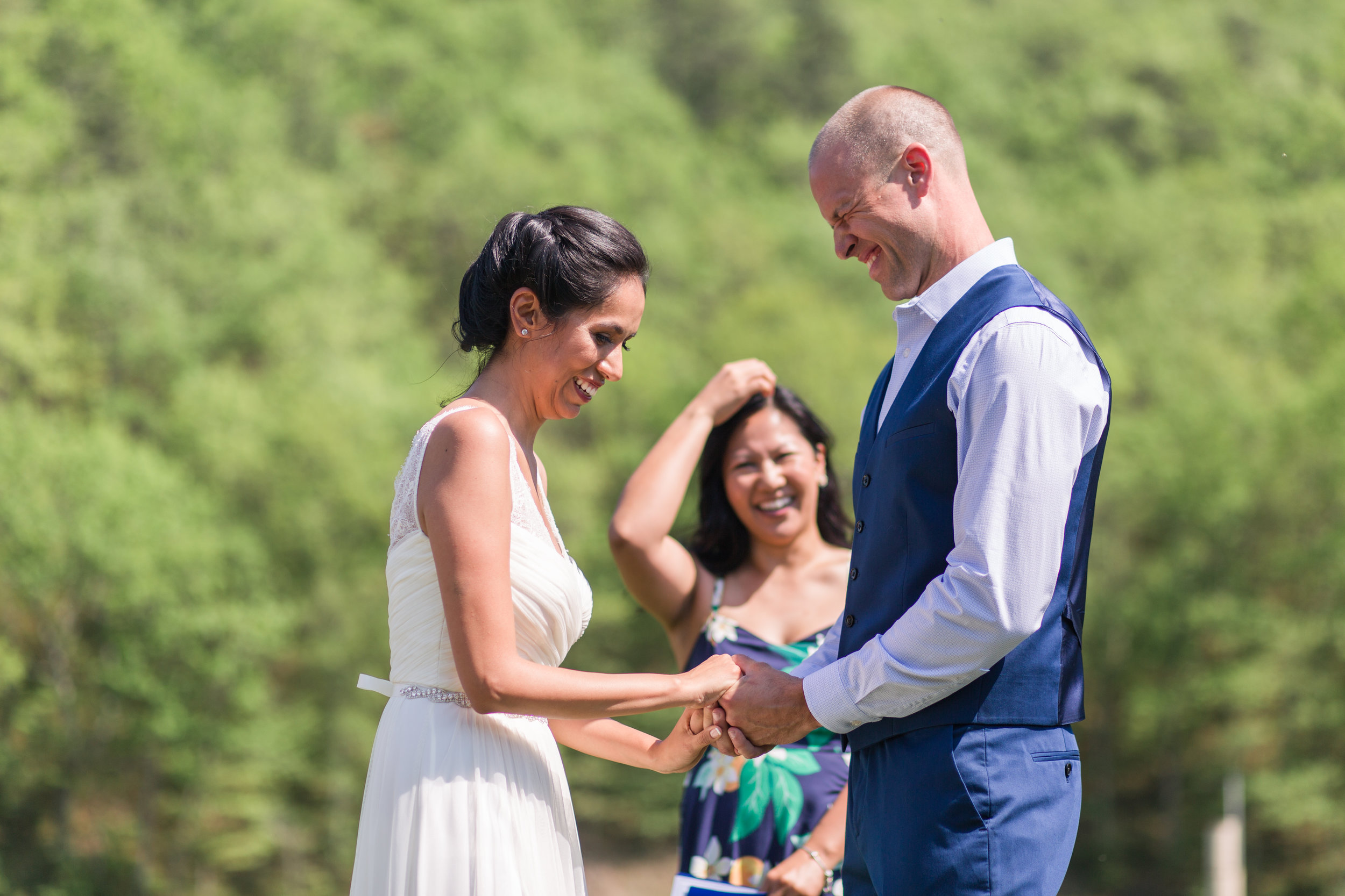 Sherando Lake Wedding || Intimate elopement style wedding in Central Virginia || Lynchburg, Virginia Wedding Photographer || www.ashleyeiban.com