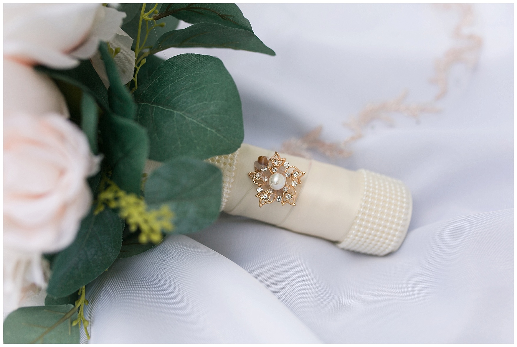 Tresca on 8th Wedding in Lynchburg, Virginia || Central VA Spring Wedding