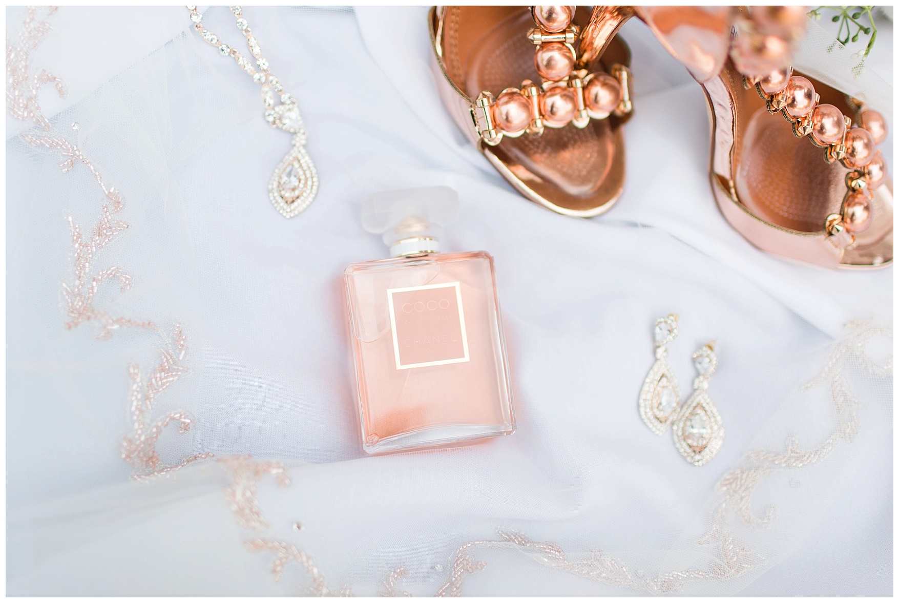 Tresca on 8th Wedding in Lynchburg, Virginia || Central VA Spring Wedding