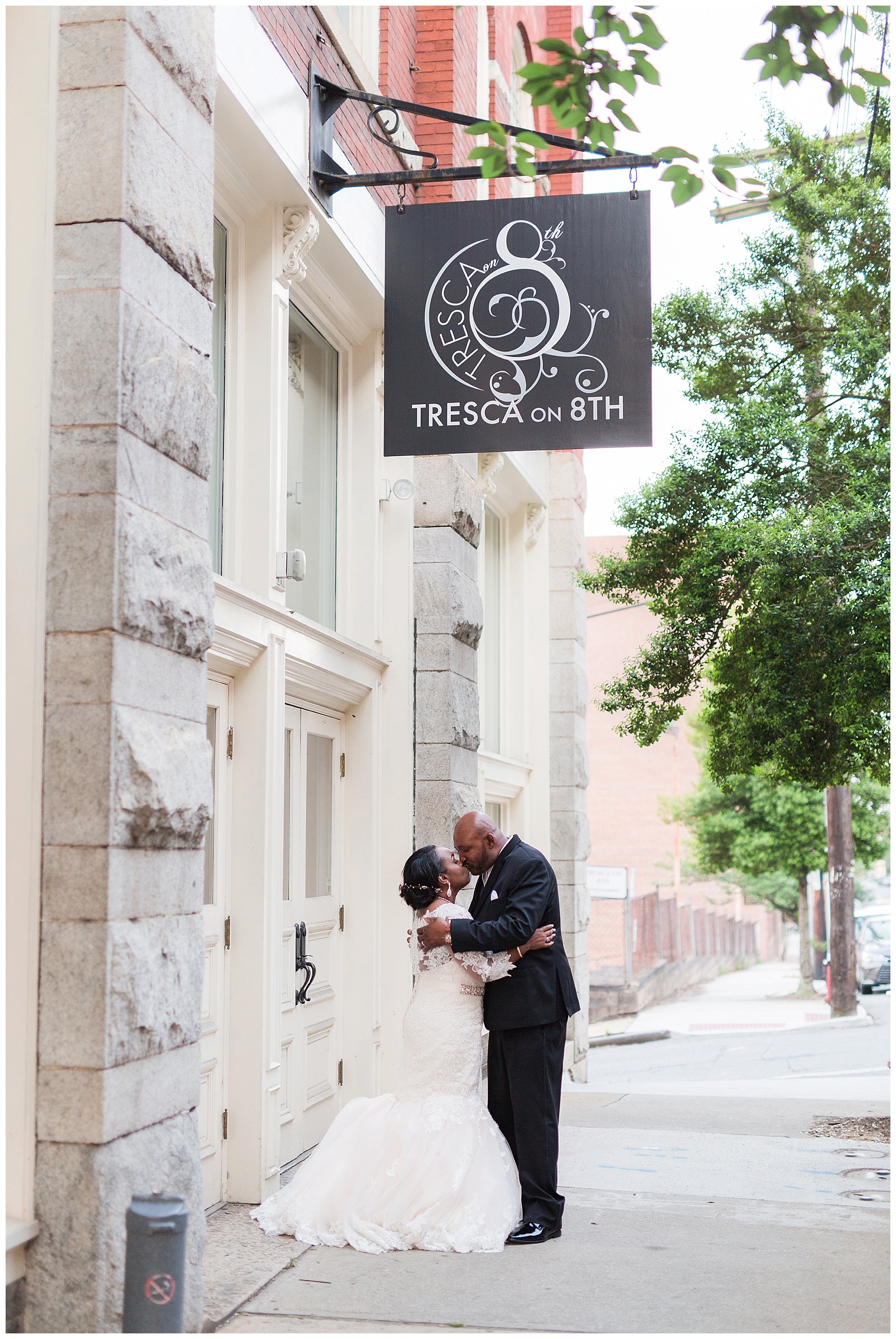 Tresca on 8th Wedding in Lynchburg, Virginia || Central VA Spring Wedding