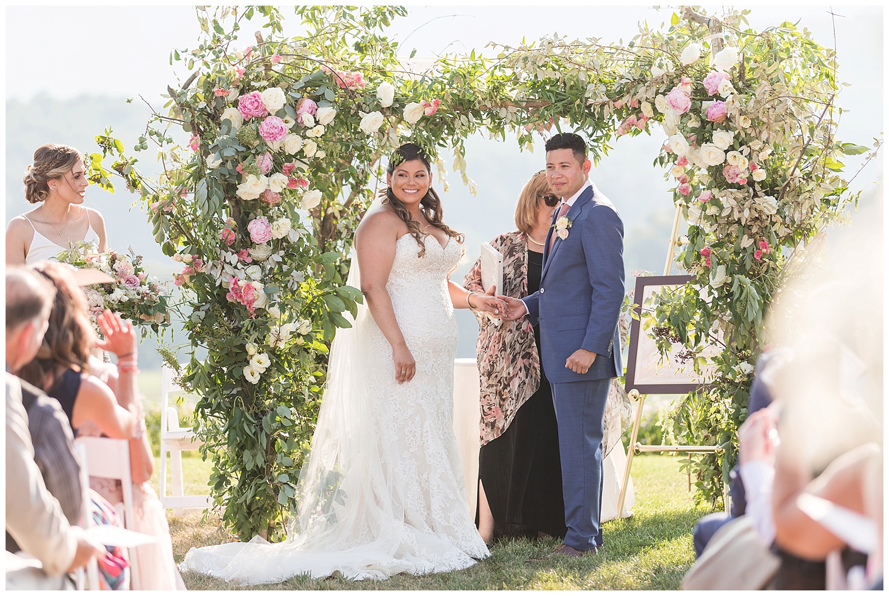 Pippin Hill Farm & Vineyard Wedding in Charlottesville, Virginia || Lynchburg and Charlottesville Wedding Photographer || Summer vineyard wedding in Central Virginia