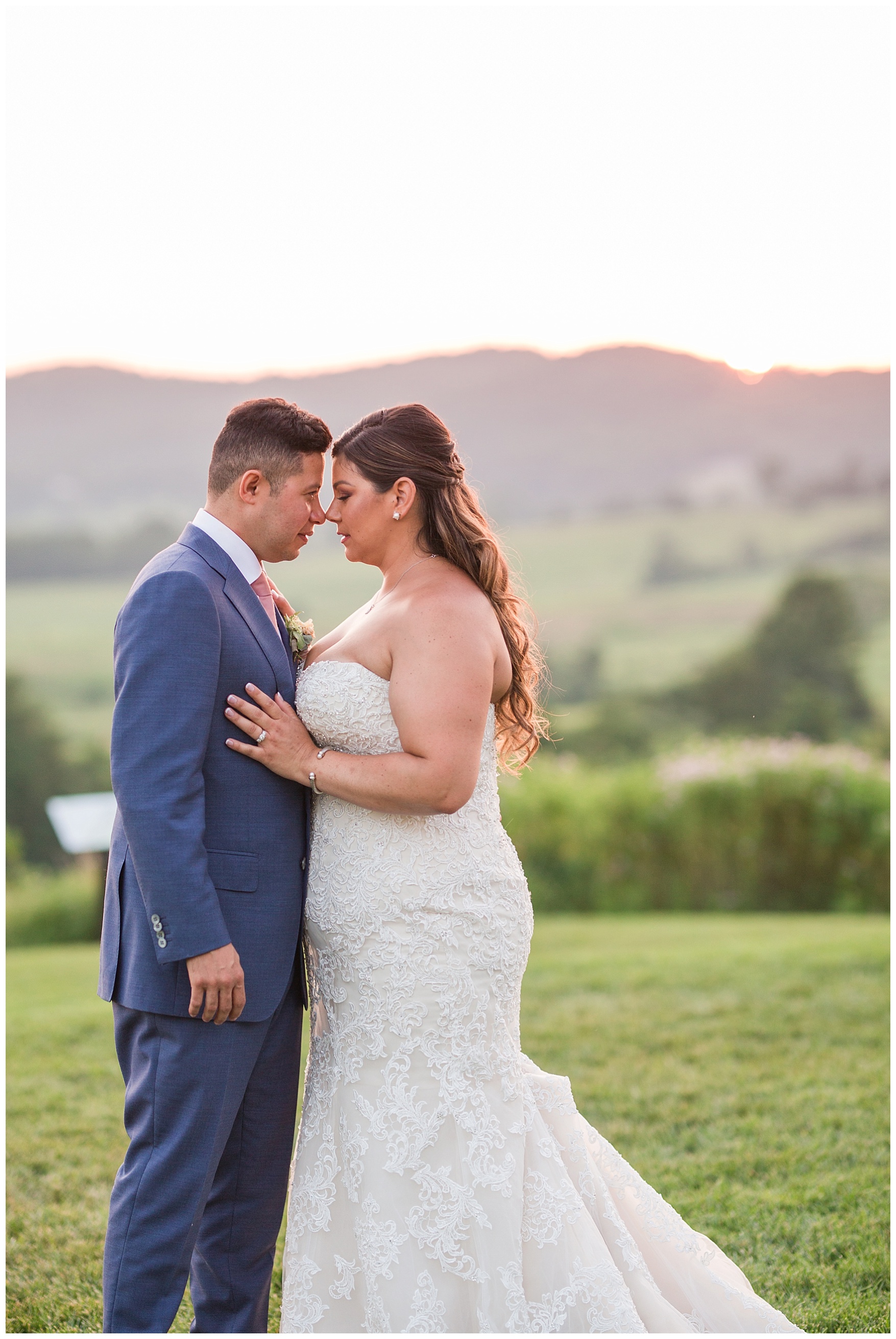 Pippin Hill Farm & Vineyard Wedding in Charlottesville, Virginia || Lynchburg and Charlottesville Wedding Photographer || Summer vineyard wedding in Central Virginia