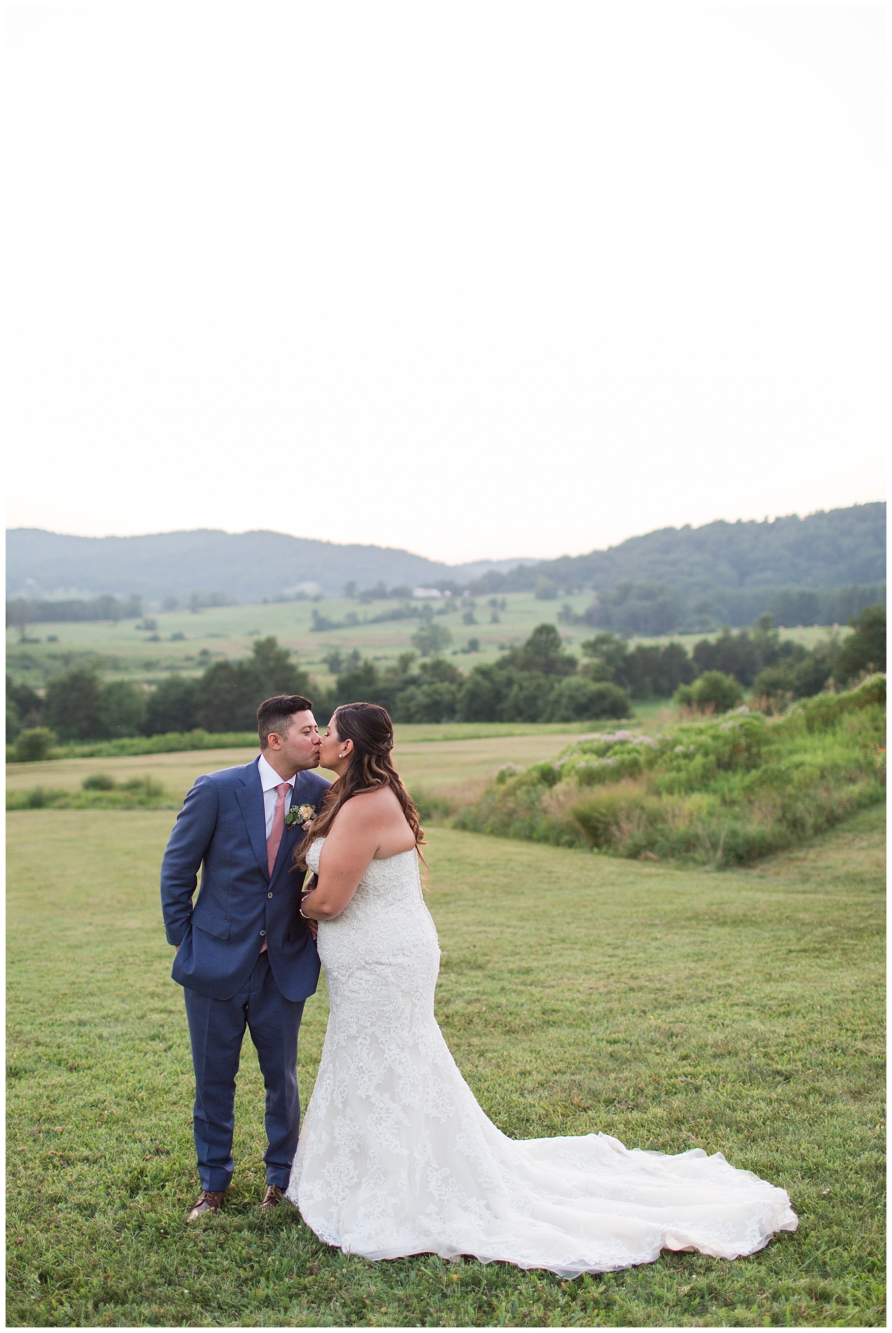 Pippin Hill Farm & Vineyard Wedding in Charlottesville, Virginia || Lynchburg and Charlottesville Wedding Photographer || Summer vineyard wedding in Central Virginia