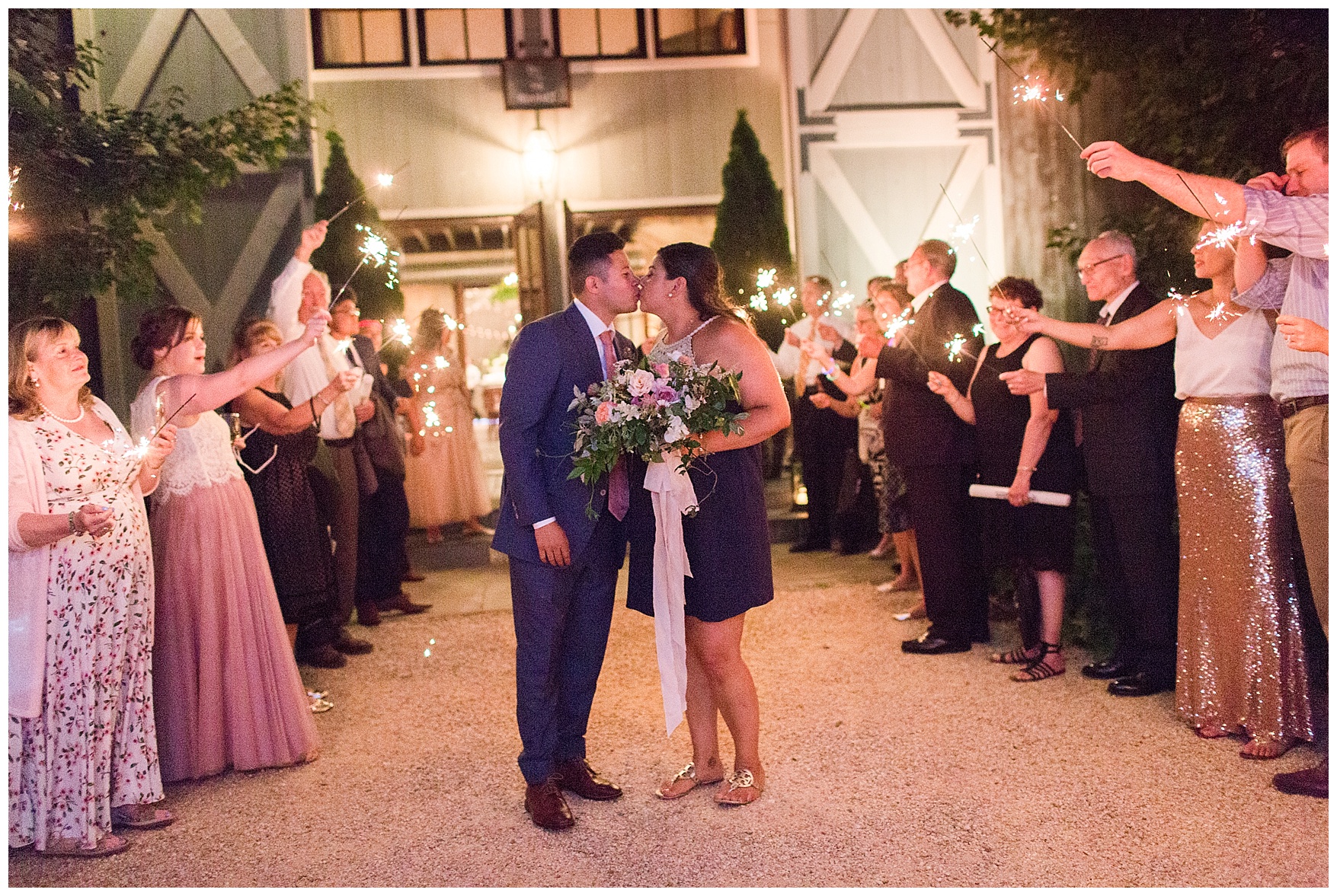 Pippin Hill Farm & Vineyard Wedding in Charlottesville, Virginia || Lynchburg and Charlottesville Wedding Photographer || Summer vineyard wedding in Central Virginia