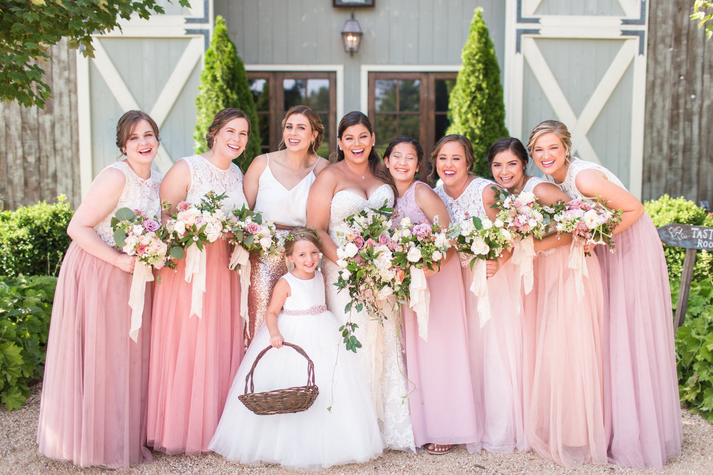 Wedding at Pippin Hill Farm and Vineyards in Charlottesville, Virginia || Central Virginia Wedding Photographer 