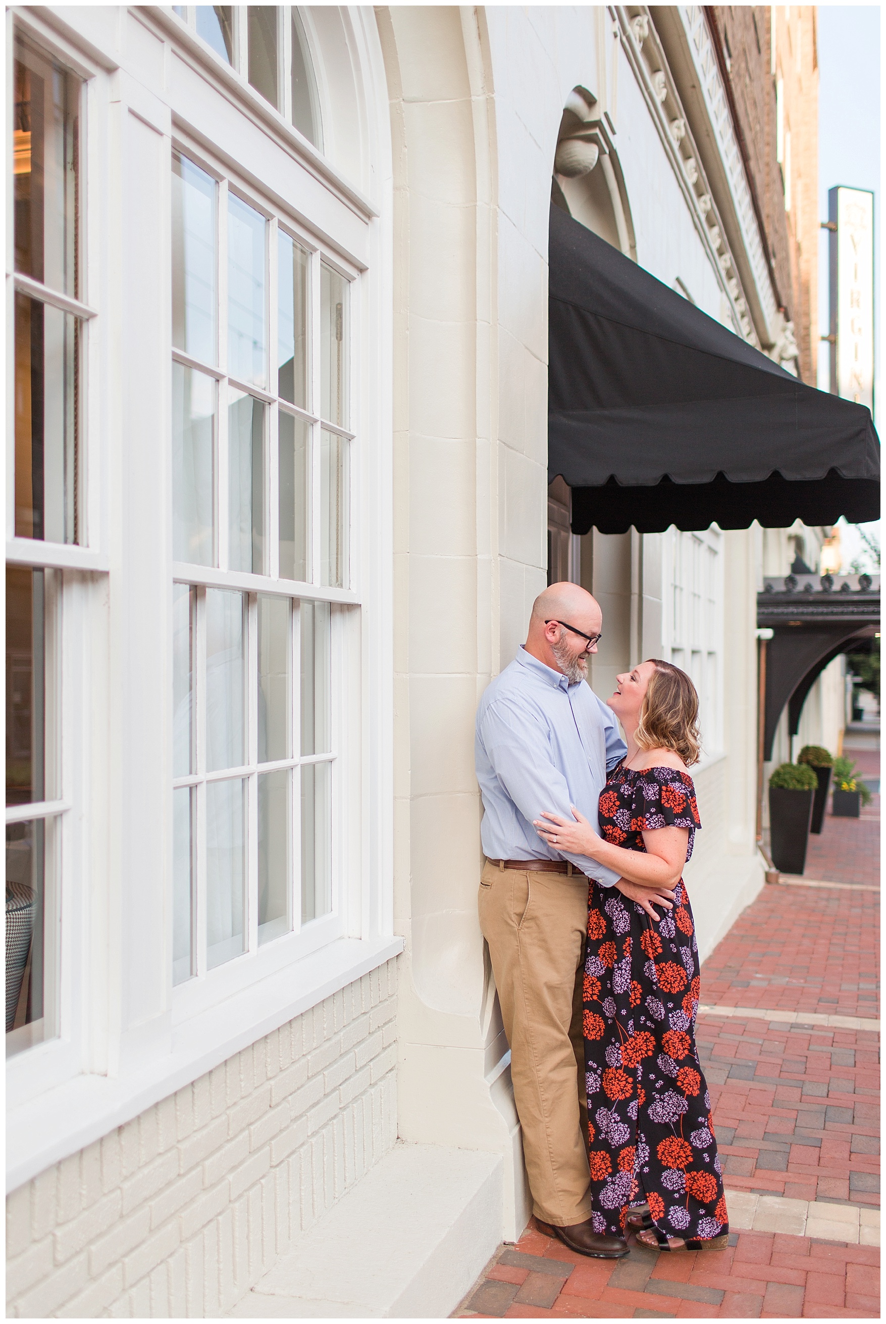 Downtown Lynchburg, VA Engagement Session || Lynchburg Wedding and Portrait photographer