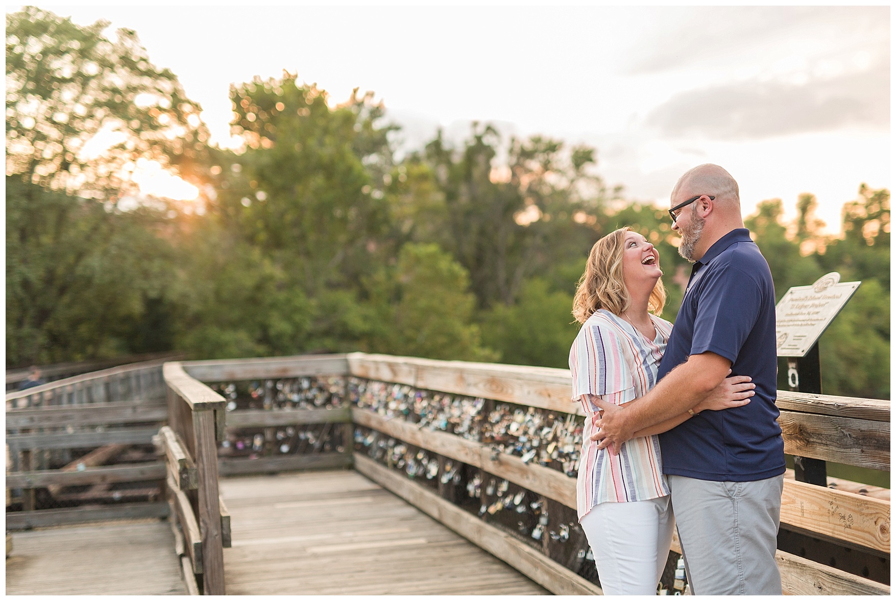 Downtown Lynchburg, VA Engagement Session || Lynchburg Wedding and Portrait photographer 