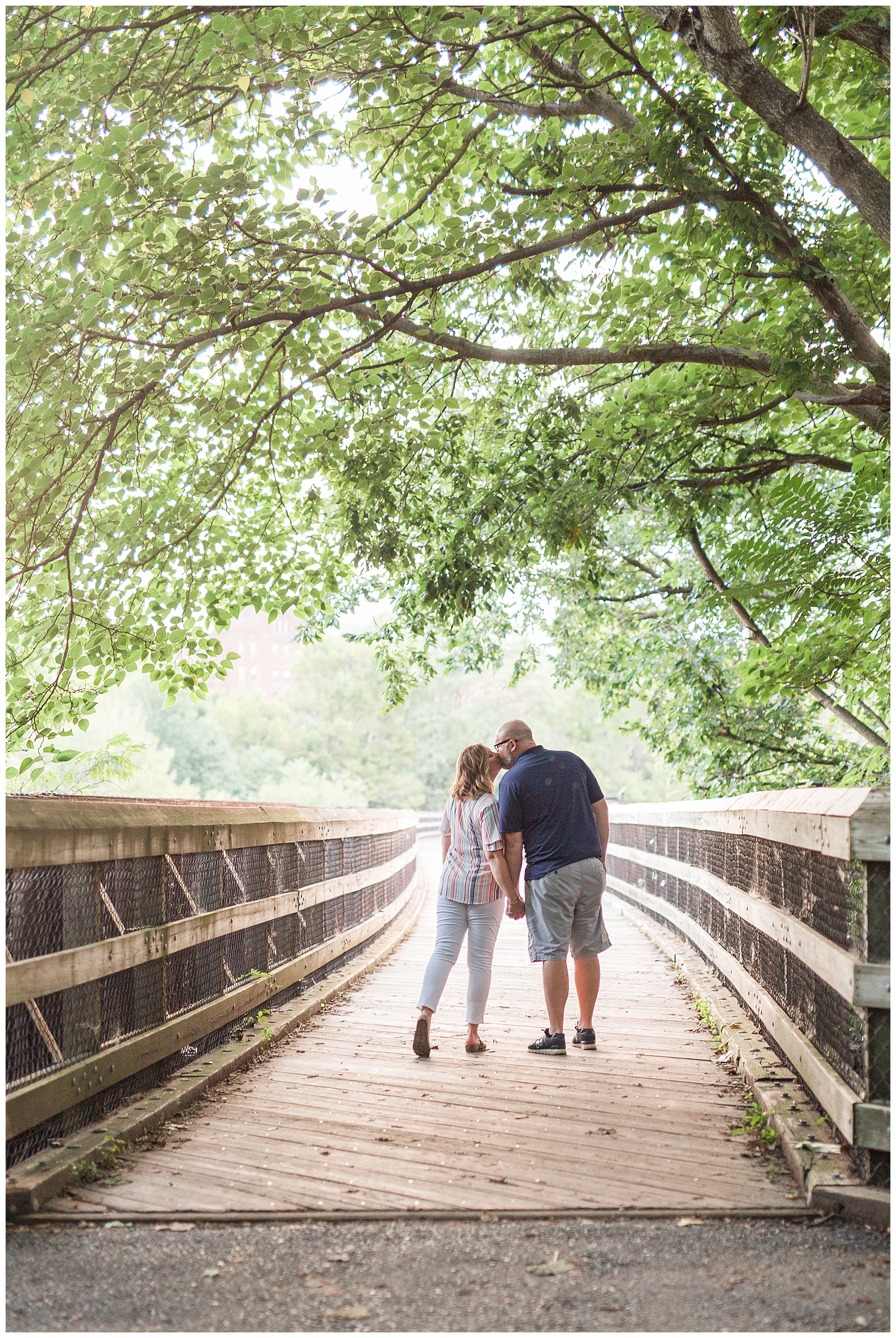 Downtown Lynchburg, VA Engagement Session || Lynchburg Wedding and Portrait photographer 