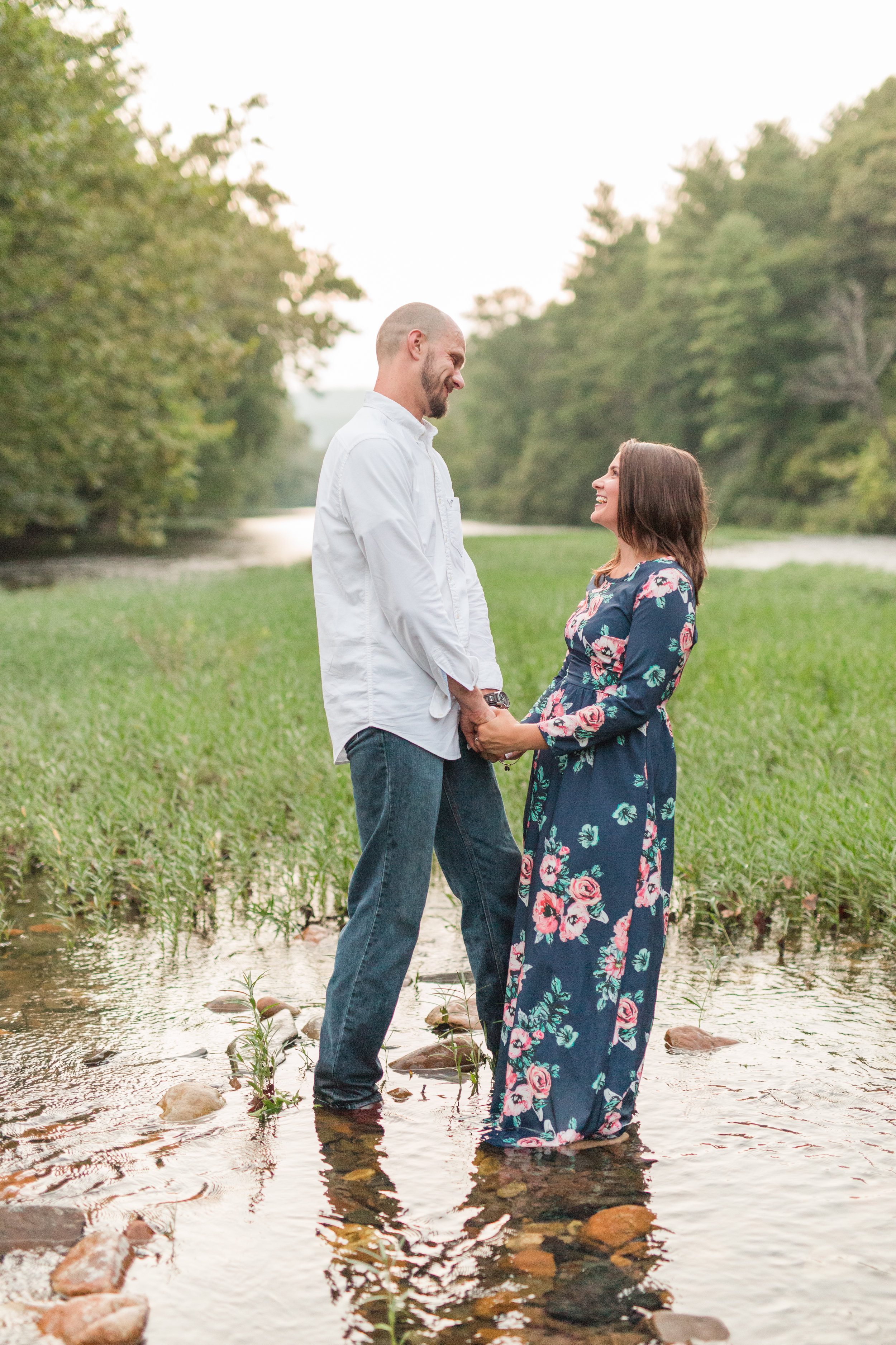 Eagle Rock Engagement Session || Summer Engagement Session in Central Virginia || Virginia Wedding Photographer || Ashley Eiban Photography