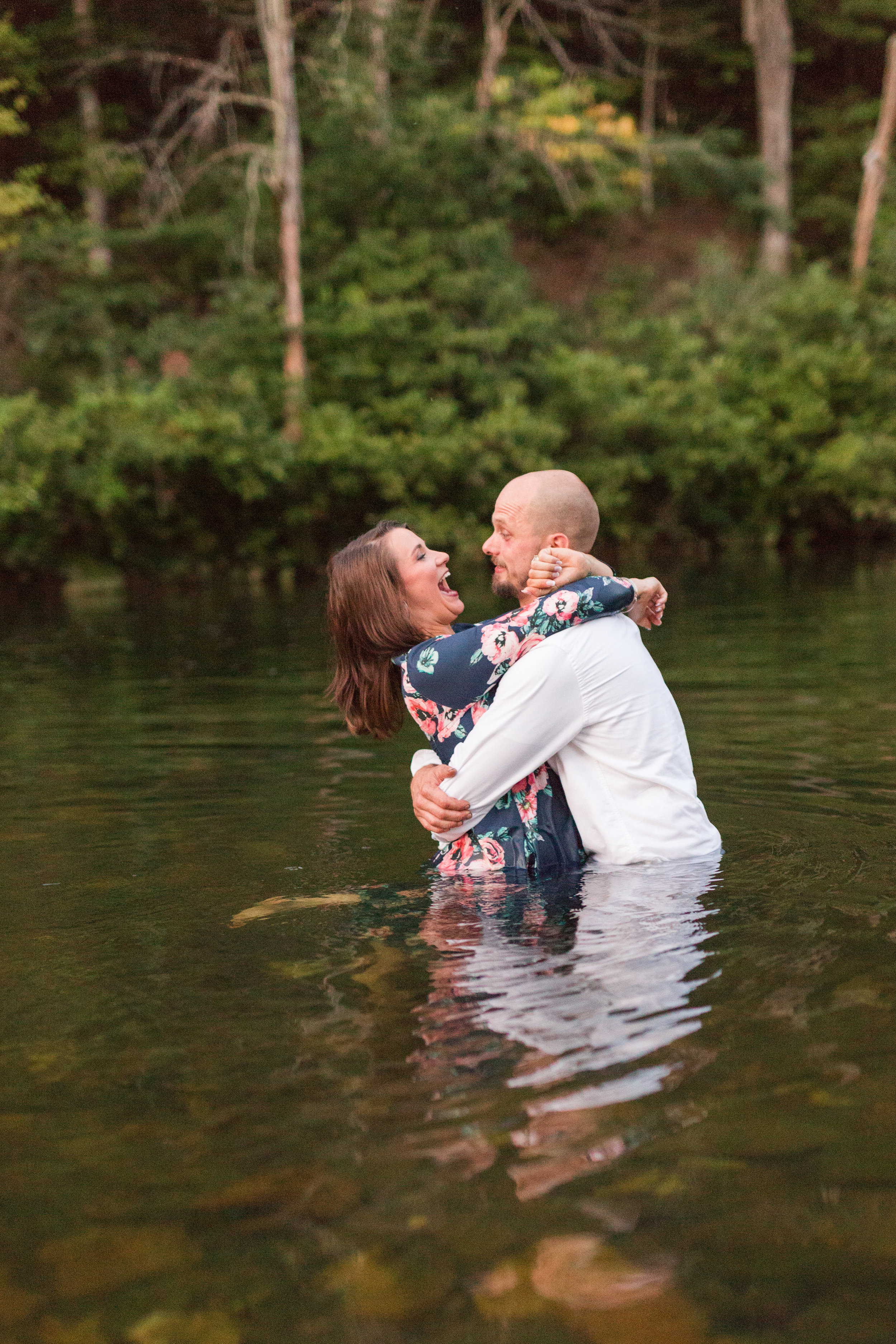 Eagle Rock Engagement Session || Summer Engagement Session in Central Virginia || Virginia Wedding Photographer || Ashley Eiban Photography