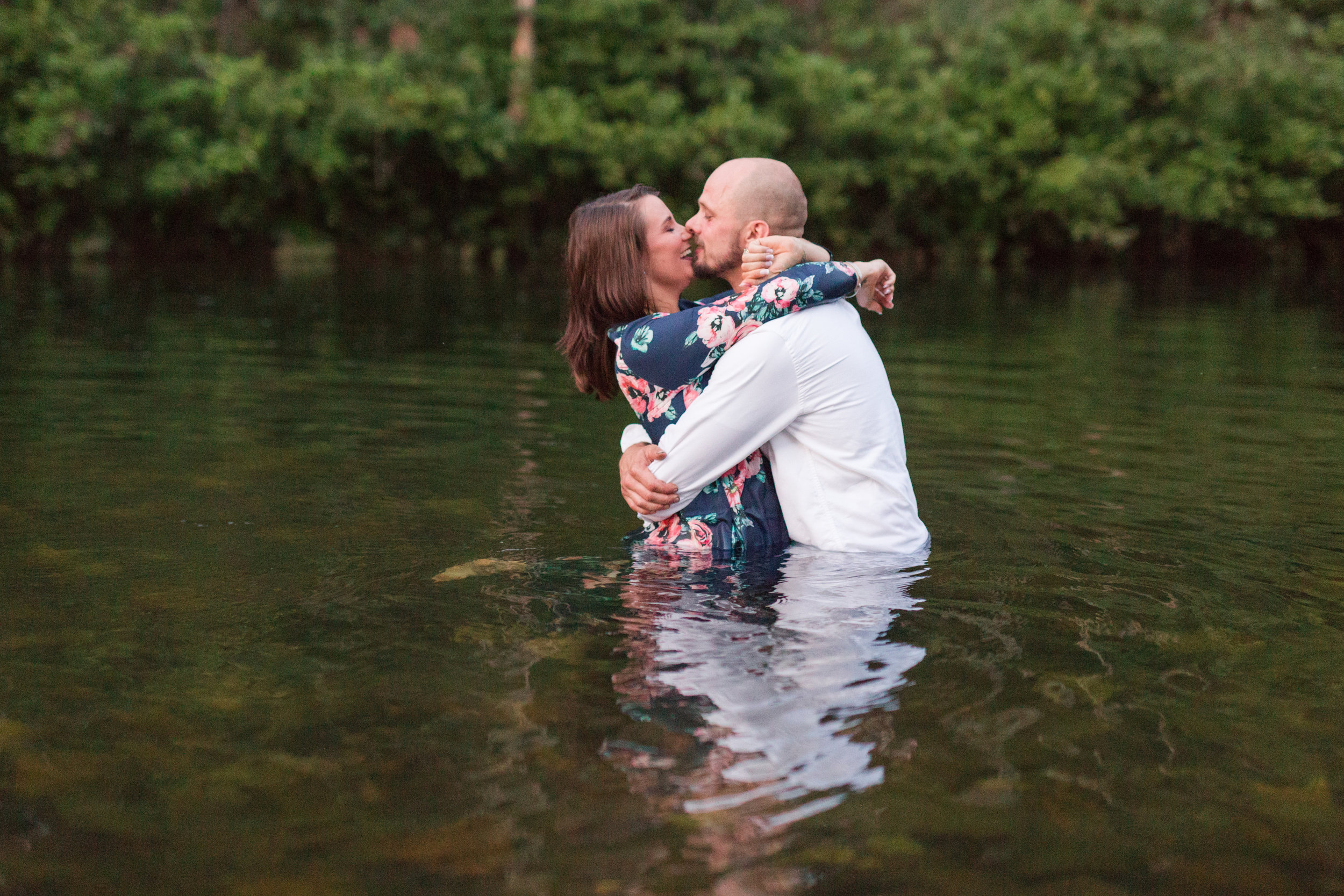 Eagle Rock Engagement Session || Summer Engagement Session in Central Virginia || Virginia Wedding Photographer || Ashley Eiban Photography