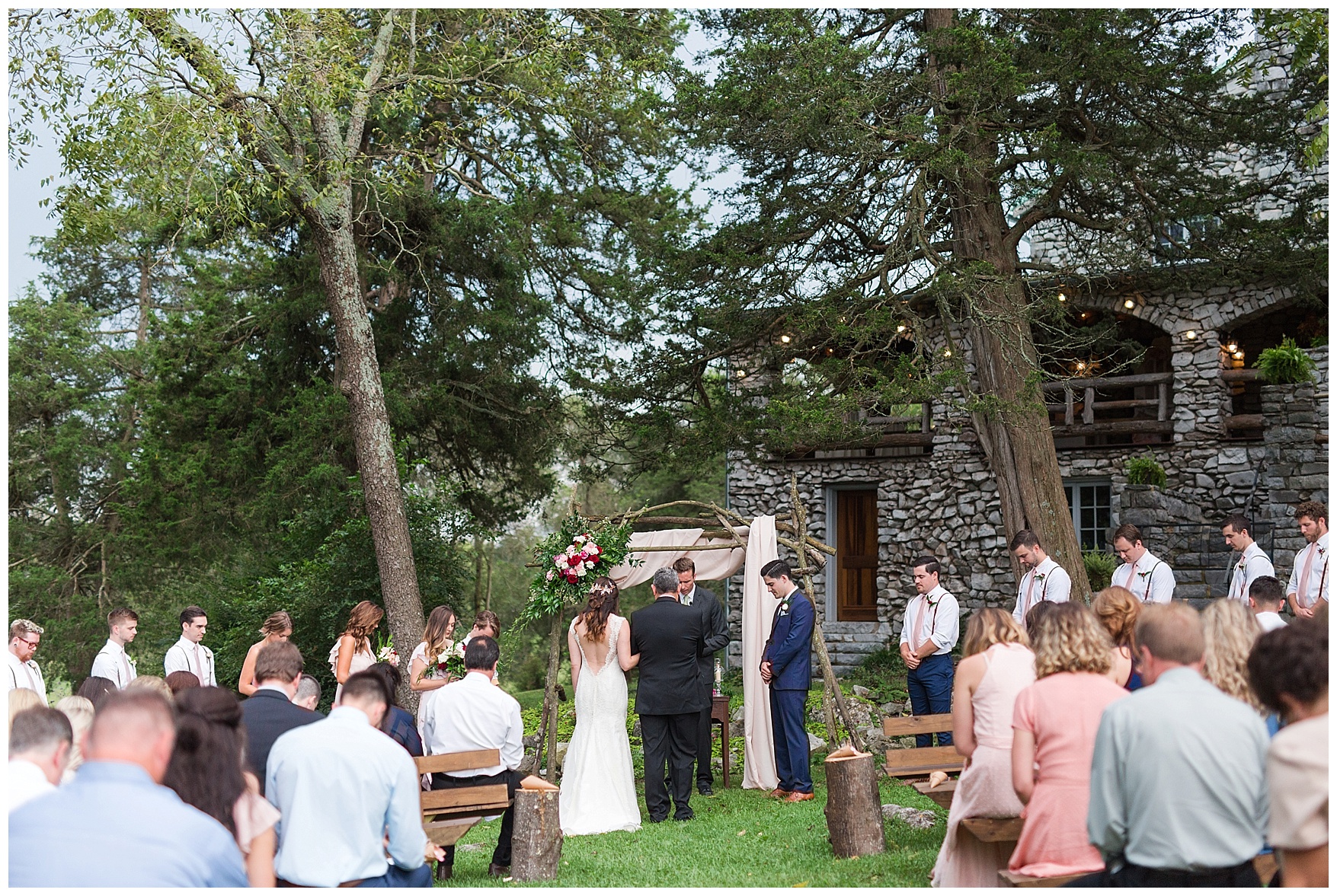 Melrose Cavern’s Lodge Wedding in Harrisonburg, Virginia || Harrisonburg, Lynchburg and Charlottesville Wedding Photographer 