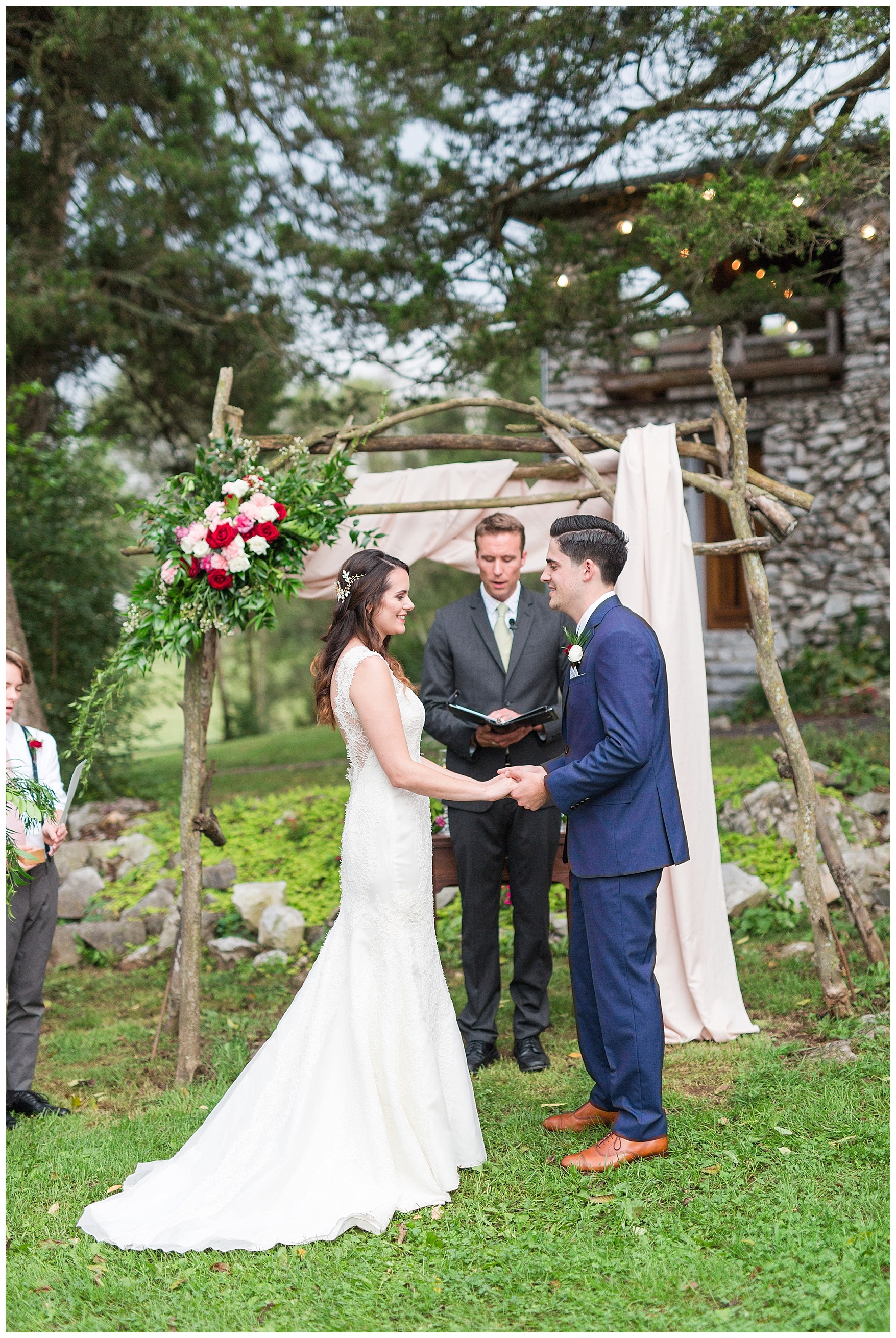 Melrose Cavern’s Lodge Wedding in Harrisonburg, Virginia || Harrisonburg, Lynchburg and Charlottesville Wedding Photographer 