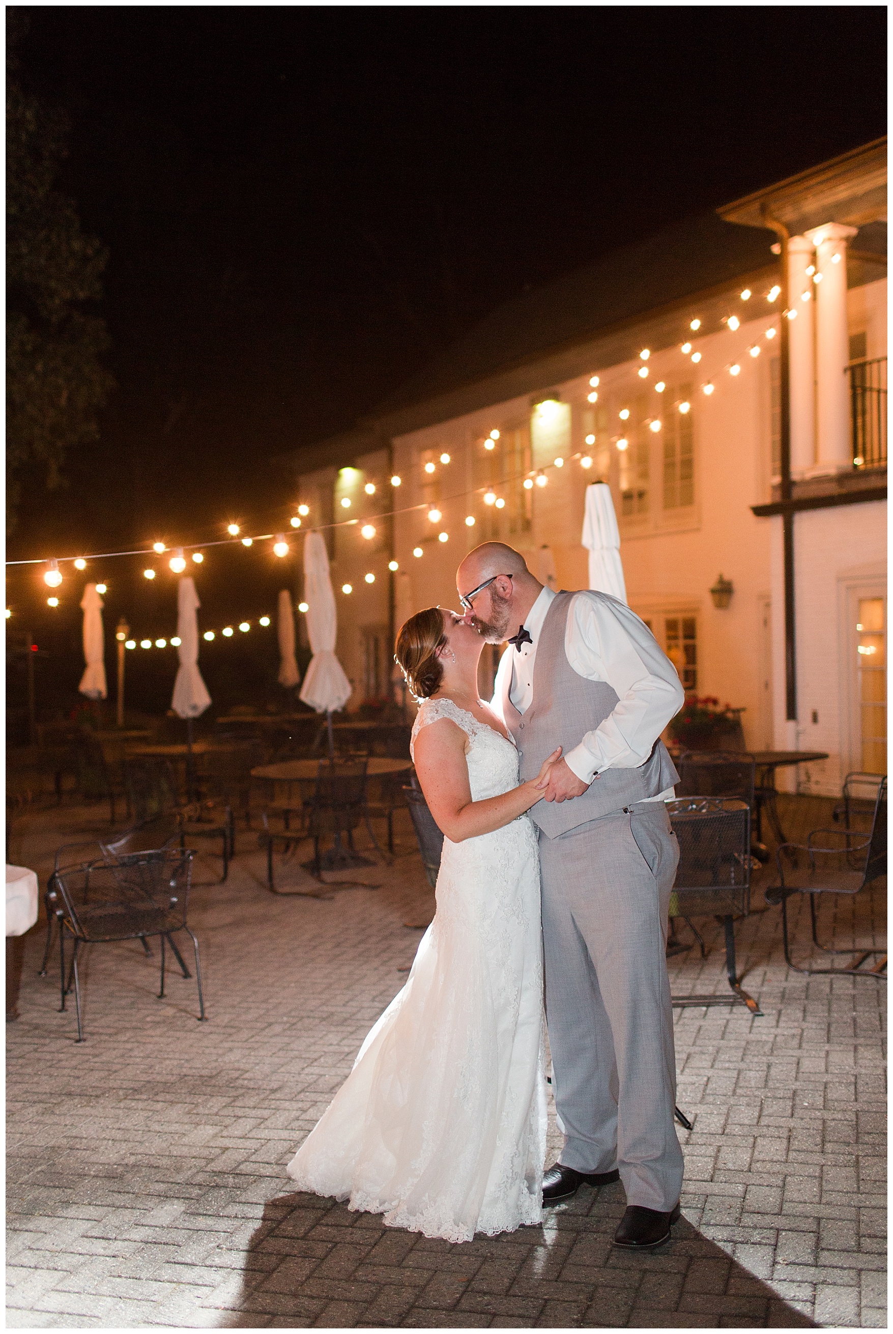 Danville Golf Club Wedding || Danville, Lynchburg, and Charlottesville Wedding Photographer || Fall Wedding in Central Virginia || www.ashleyeiban.com