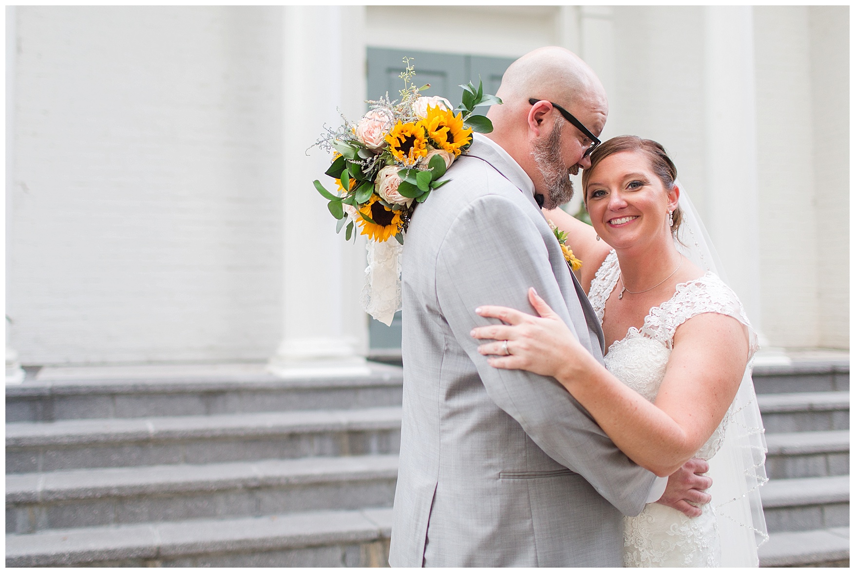 Danville Golf Club Wedding || Danville, Lynchburg, and Charlottesville Wedding Photographer || Fall Wedding in Central Virginia || www.ashleyeiban.com