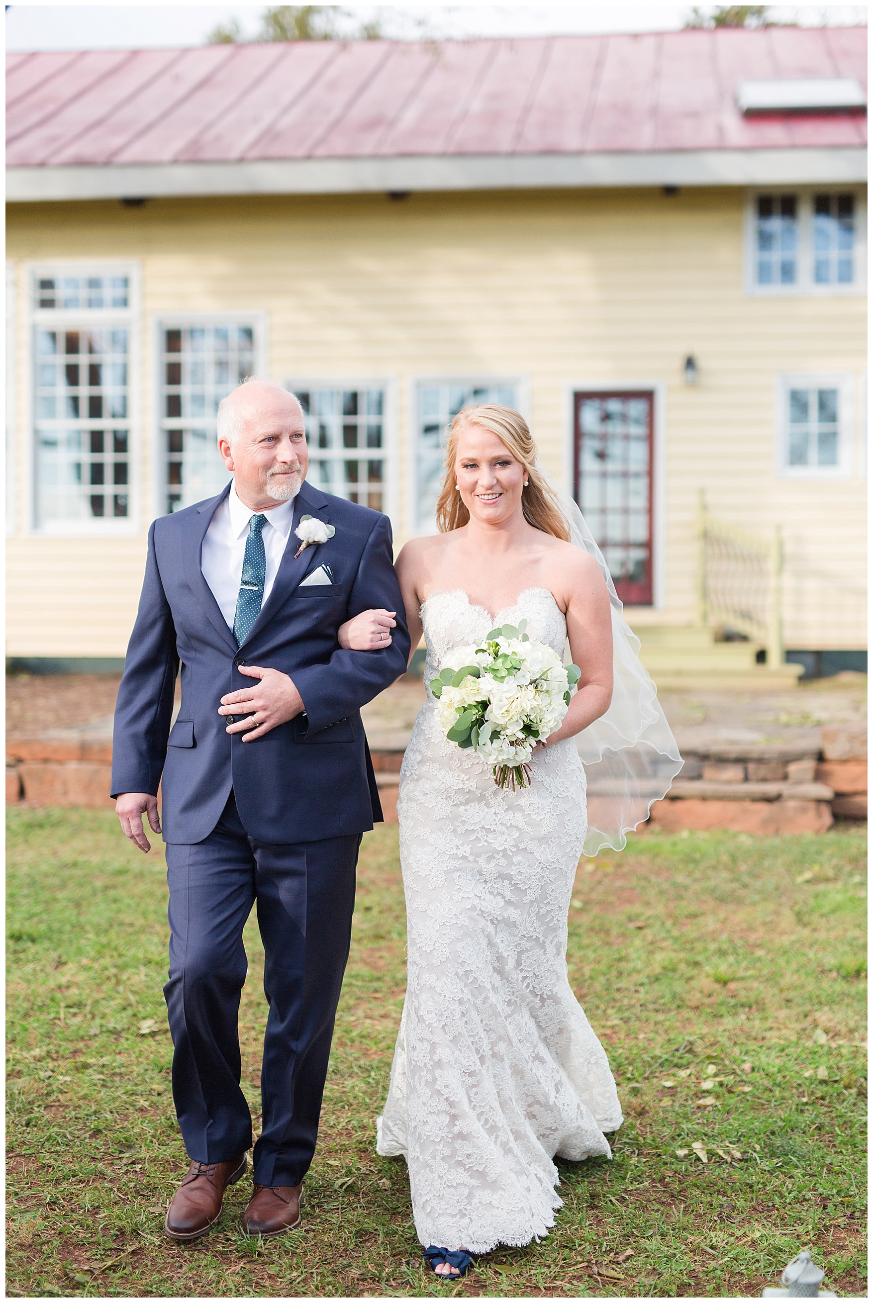 Sorella Farms Wedding in Evington, VA || Lynchburg, VA Wedding Photographer || Central VA Wedding Photos