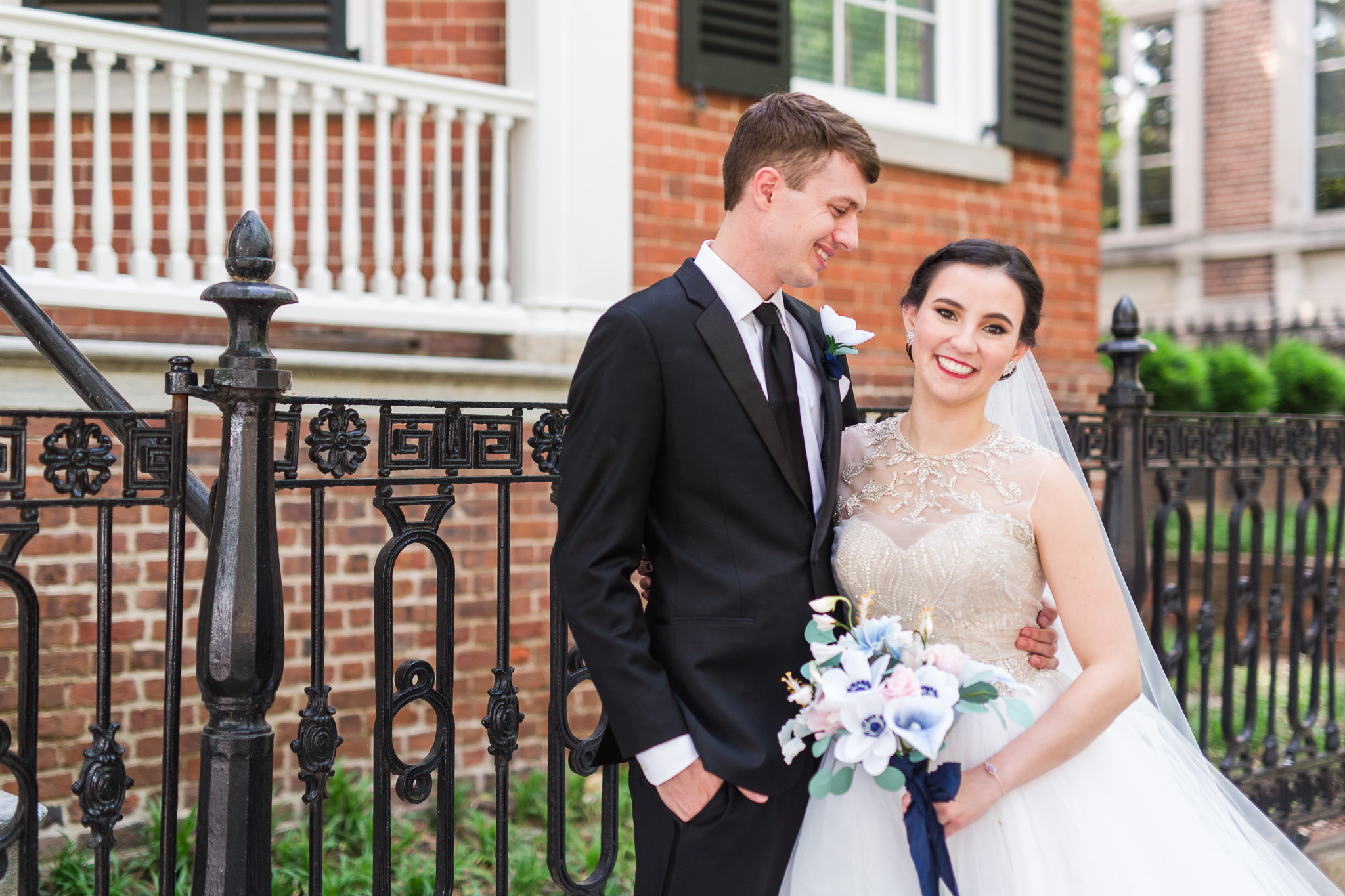 John Marshall Ballrooms Wedding in Richmond, VA || Lynchburg, Charlottesville, and Richmond Wedding Photographer || www.ashleyeiban.com