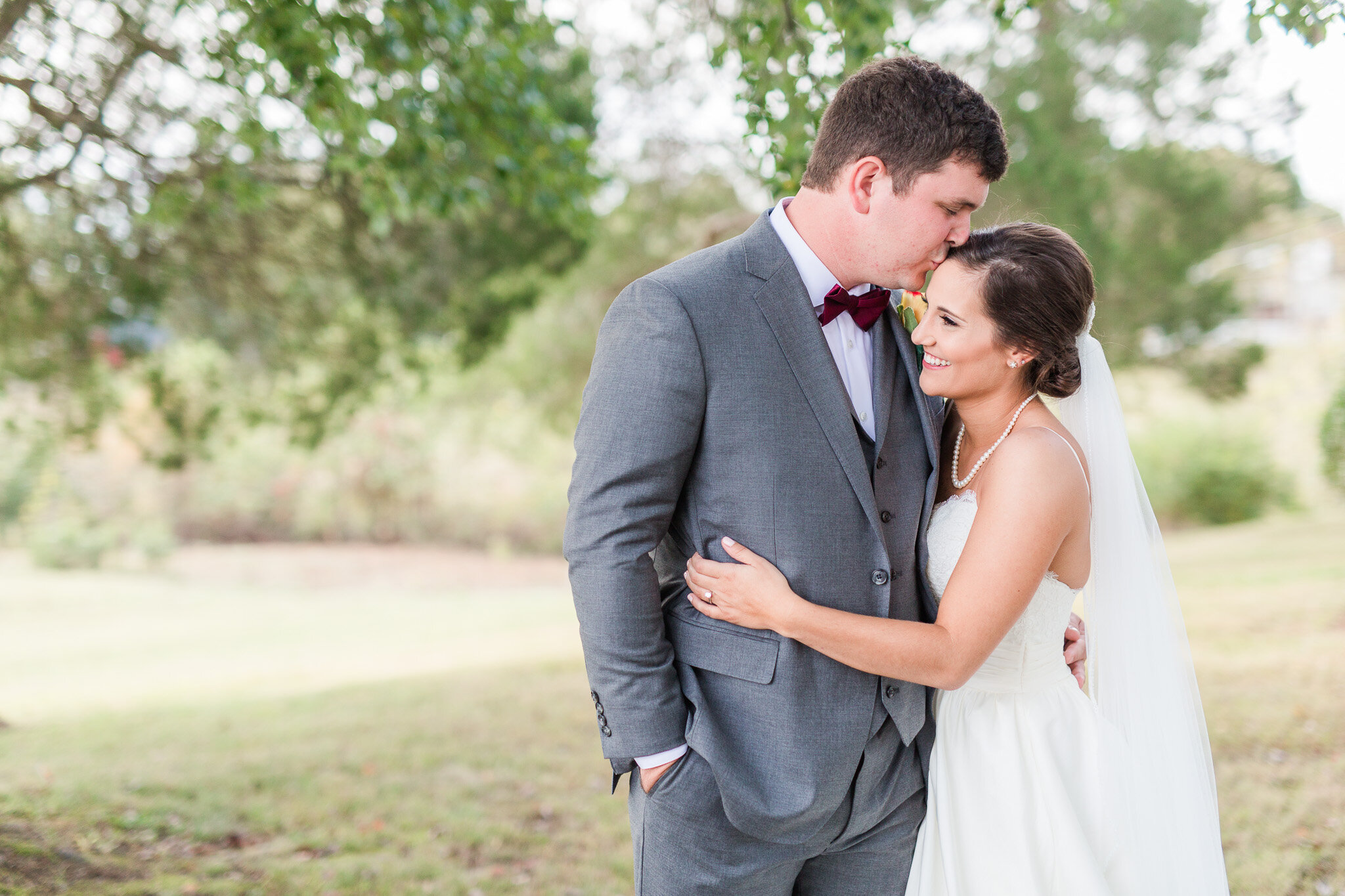 Fall Backyard Wedding in Charlotte Court House in Central Virginia || Lynchburg, VA Wedding Photographer