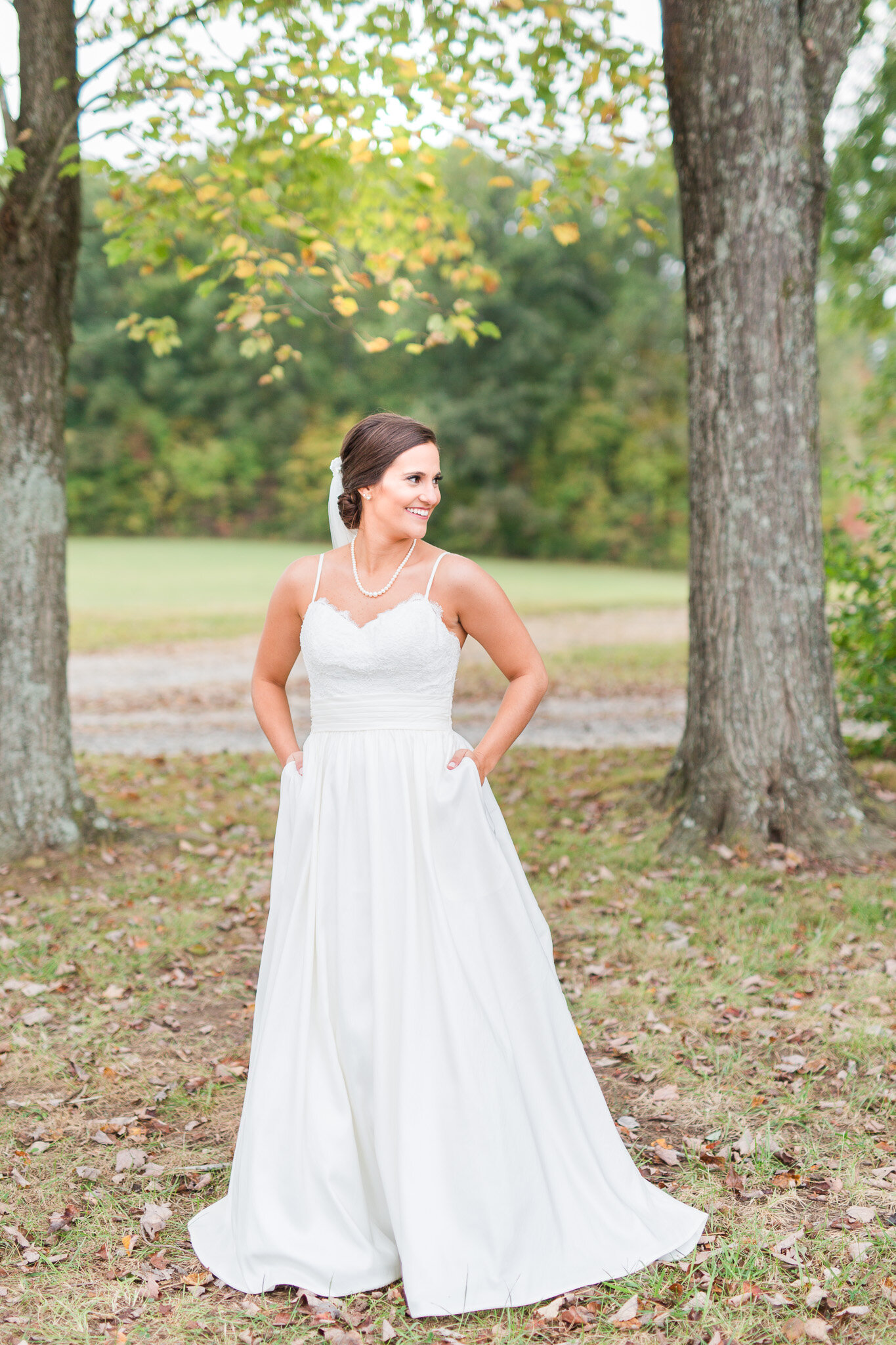 Fall Backyard Wedding in Charlotte Court House in Central Virginia || Lynchburg, VA Wedding Photographer 