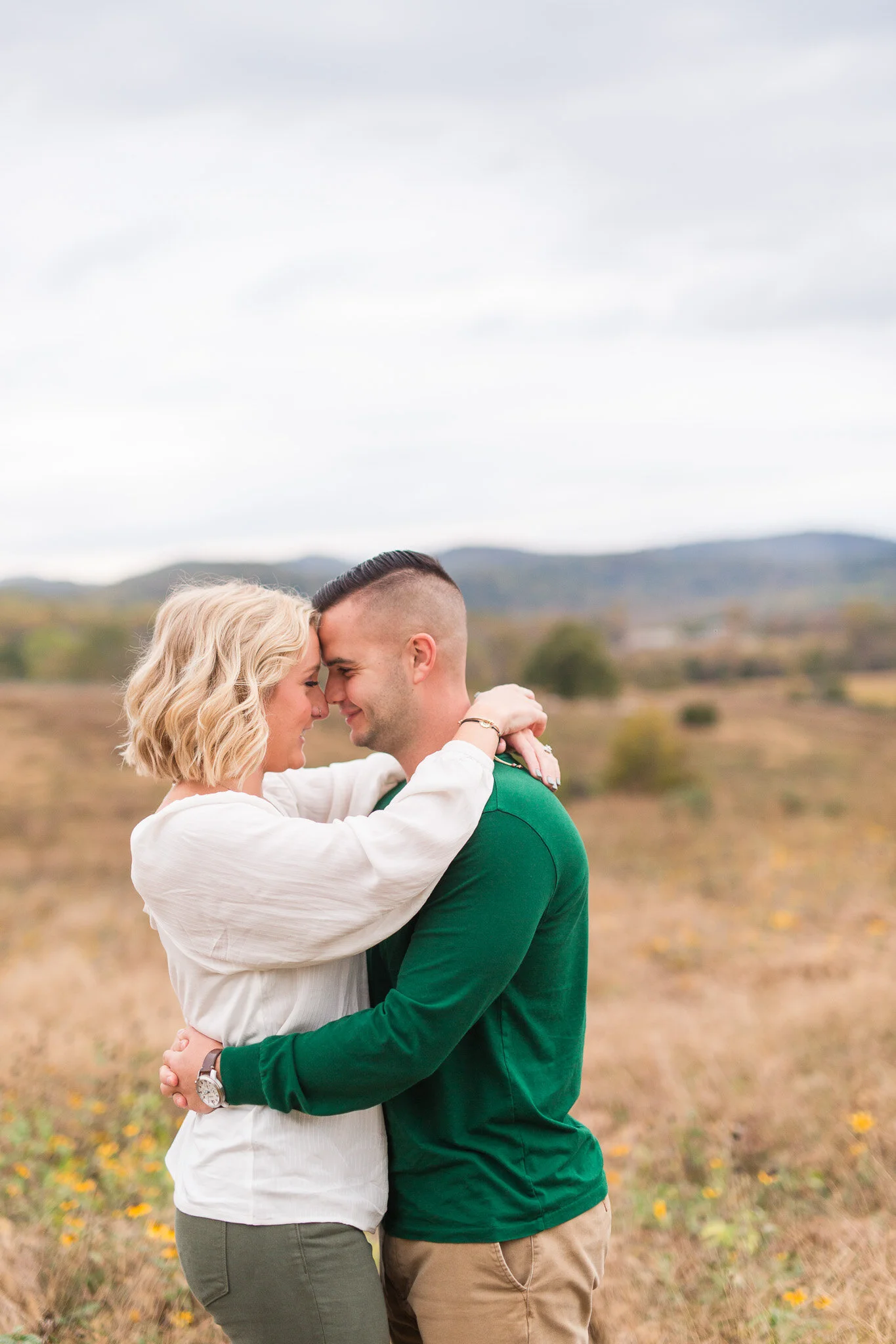 Fall Mountain Engagement Session in Lynchburg, Virginia || Lynchburg Wedding and Portrait Photographer
