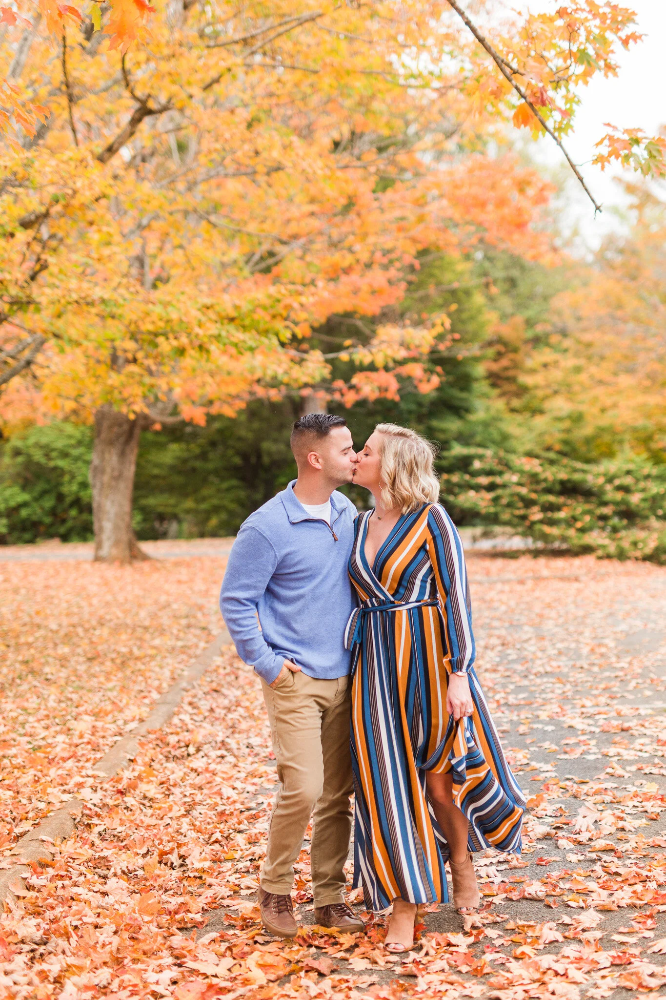 Fall Mountain Engagement Session in Lynchburg, Virginia || Lynchburg Wedding and Portrait Photographer