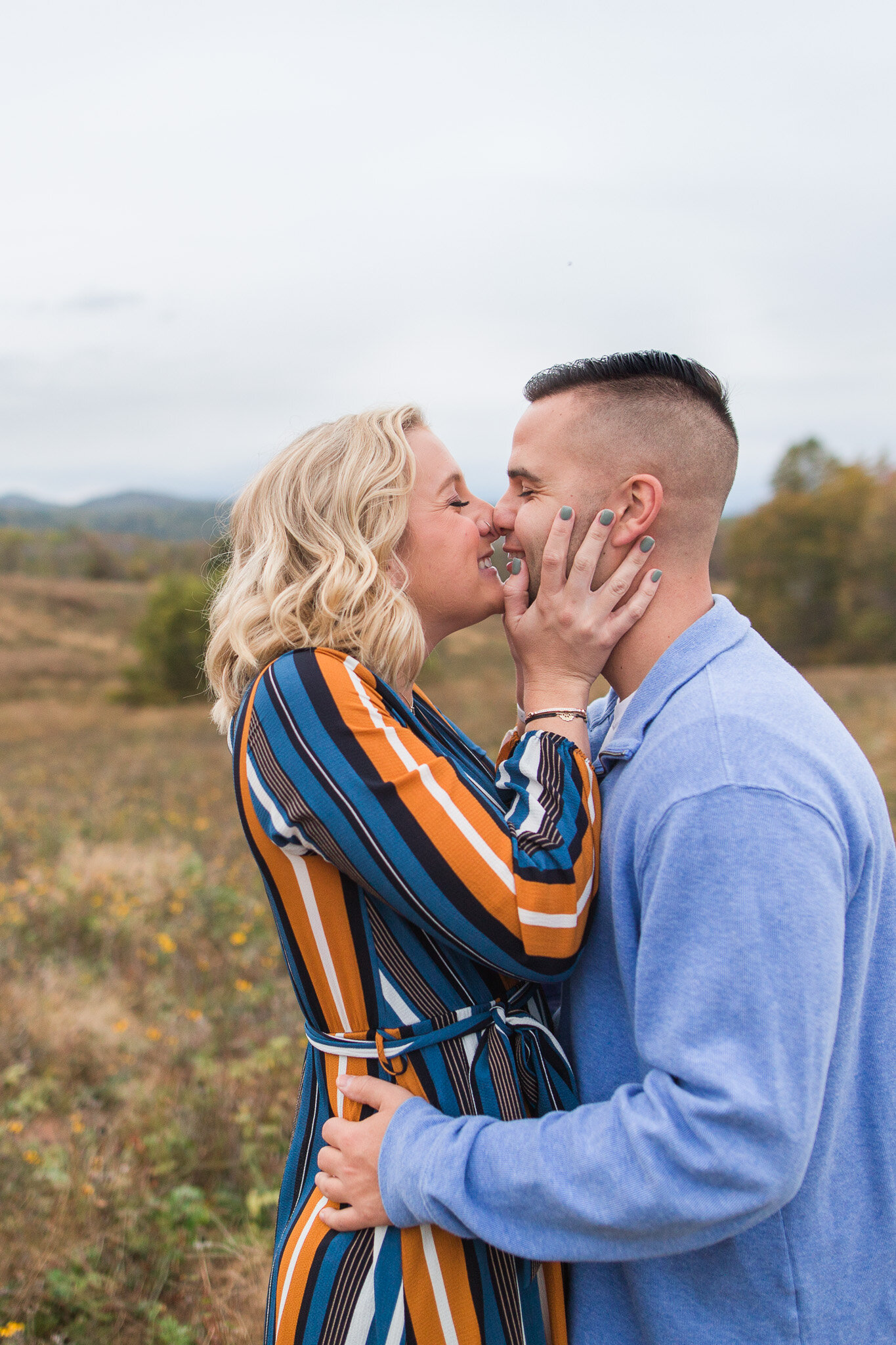 Fall Mountain Engagement Session in Lynchburg, Virginia || Lynchburg Wedding and Portrait Photographer 