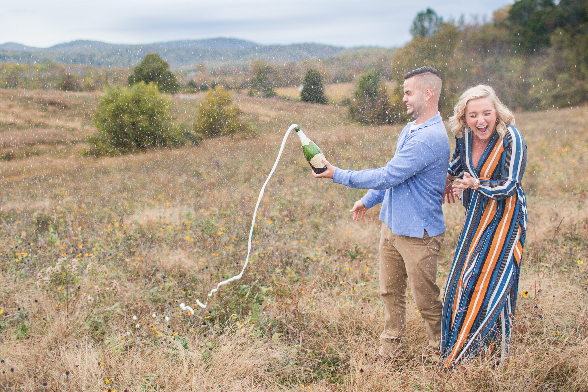 Fall Mountain Engagement Session in Lynchburg, Virginia || Lynchburg Wedding and Portrait Photographer 