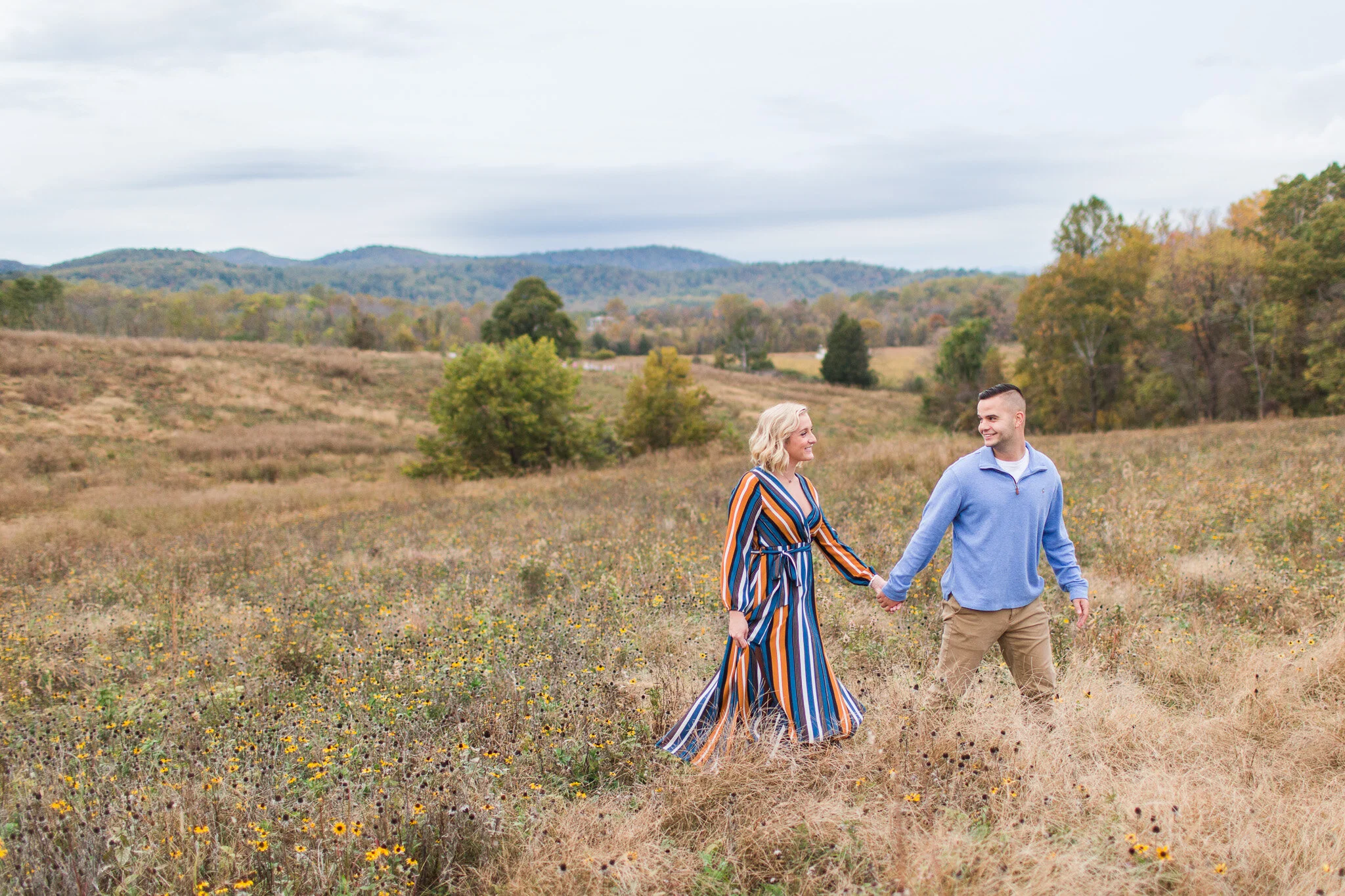 Fall Mountain Engagement Session in Lynchburg, Virginia || Lynchburg Wedding and Portrait Photographer
